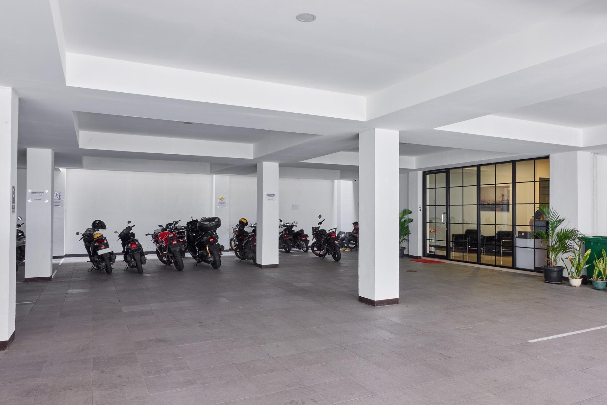 Max Living Cengkareng photo 3