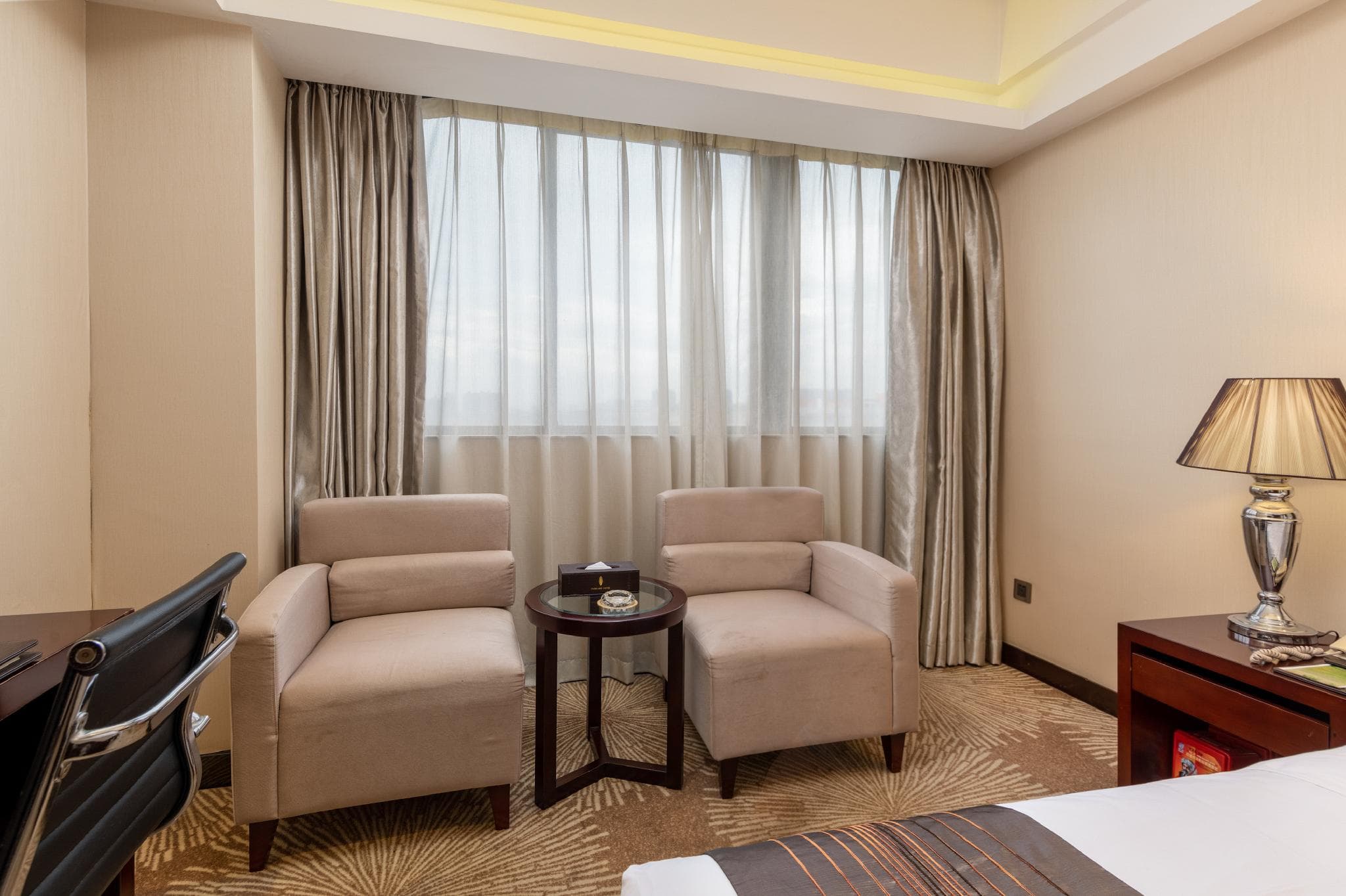 Park Lane Hotel photo 2