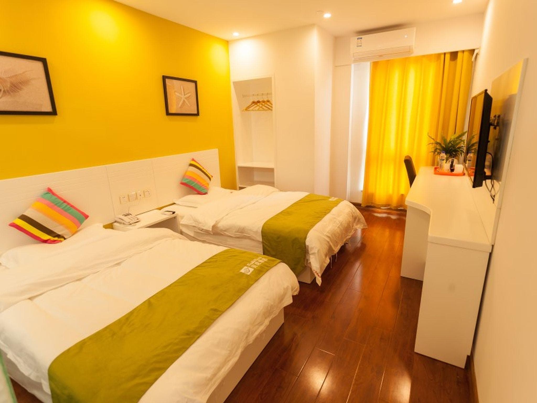 Shell Hefei Economic Development Zone HK & Macao Square Hotel photo 2