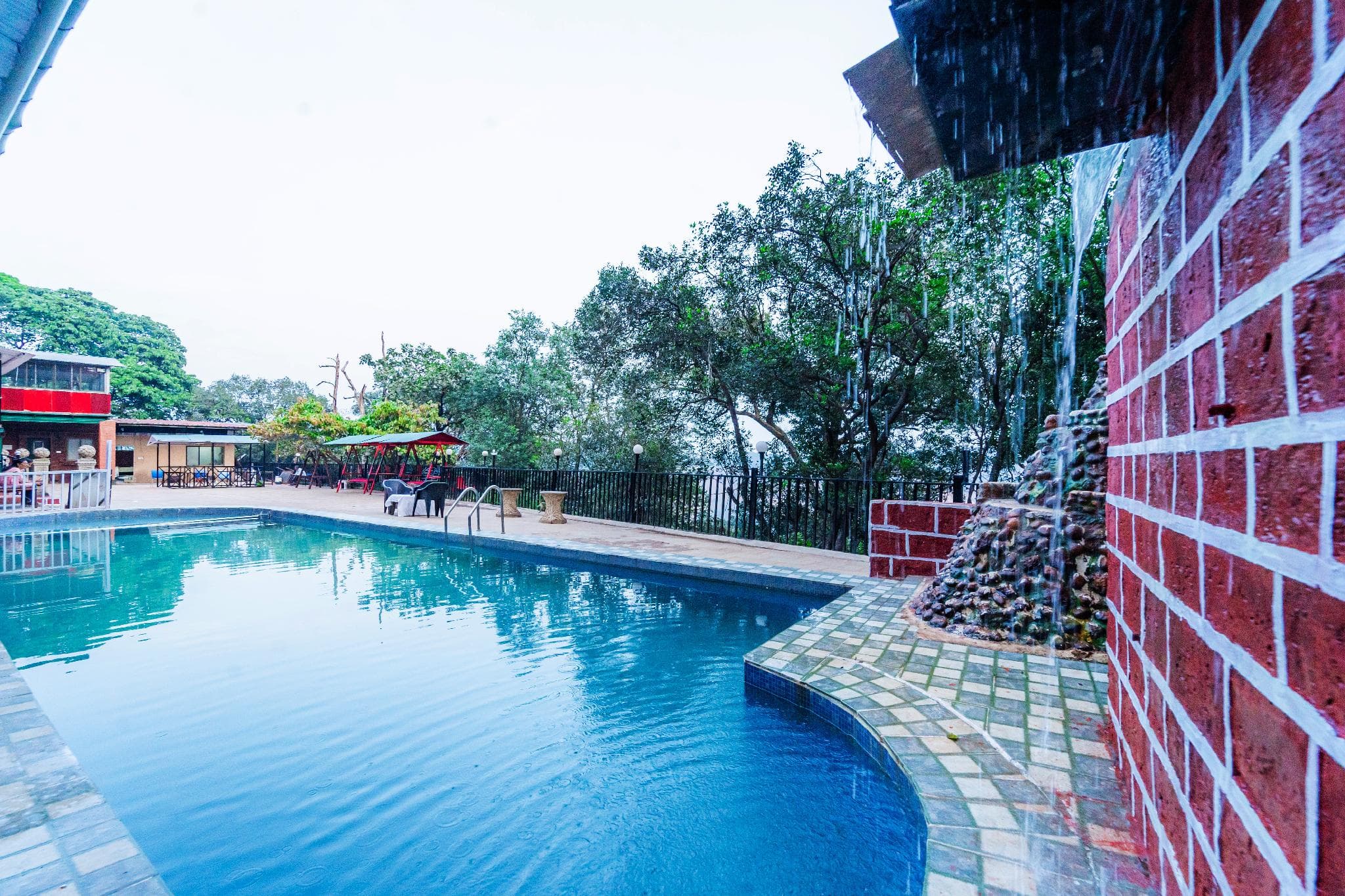 Hotel Sun N Shade photo 2