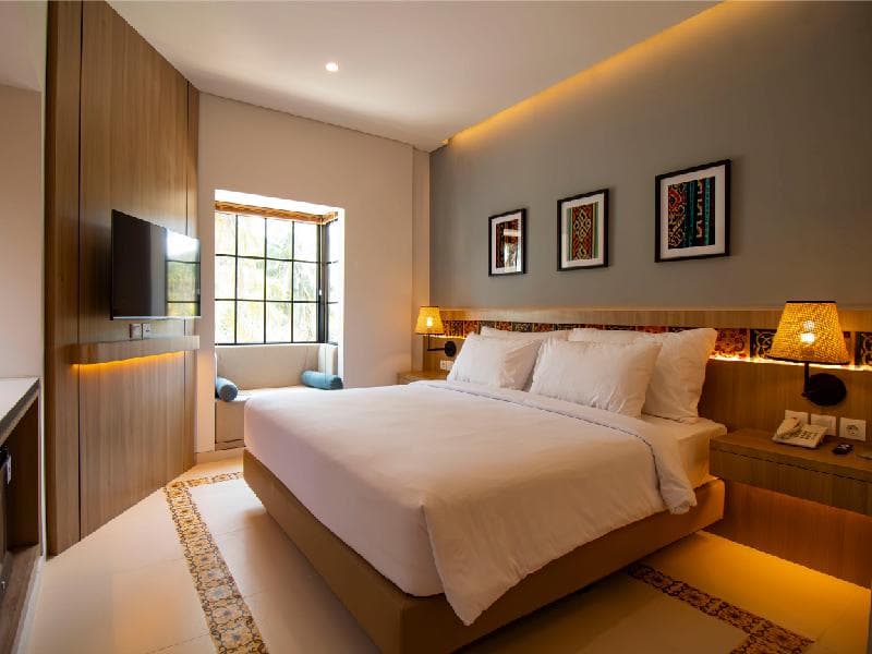MONTANA OCEANSIDE MANDALIKA