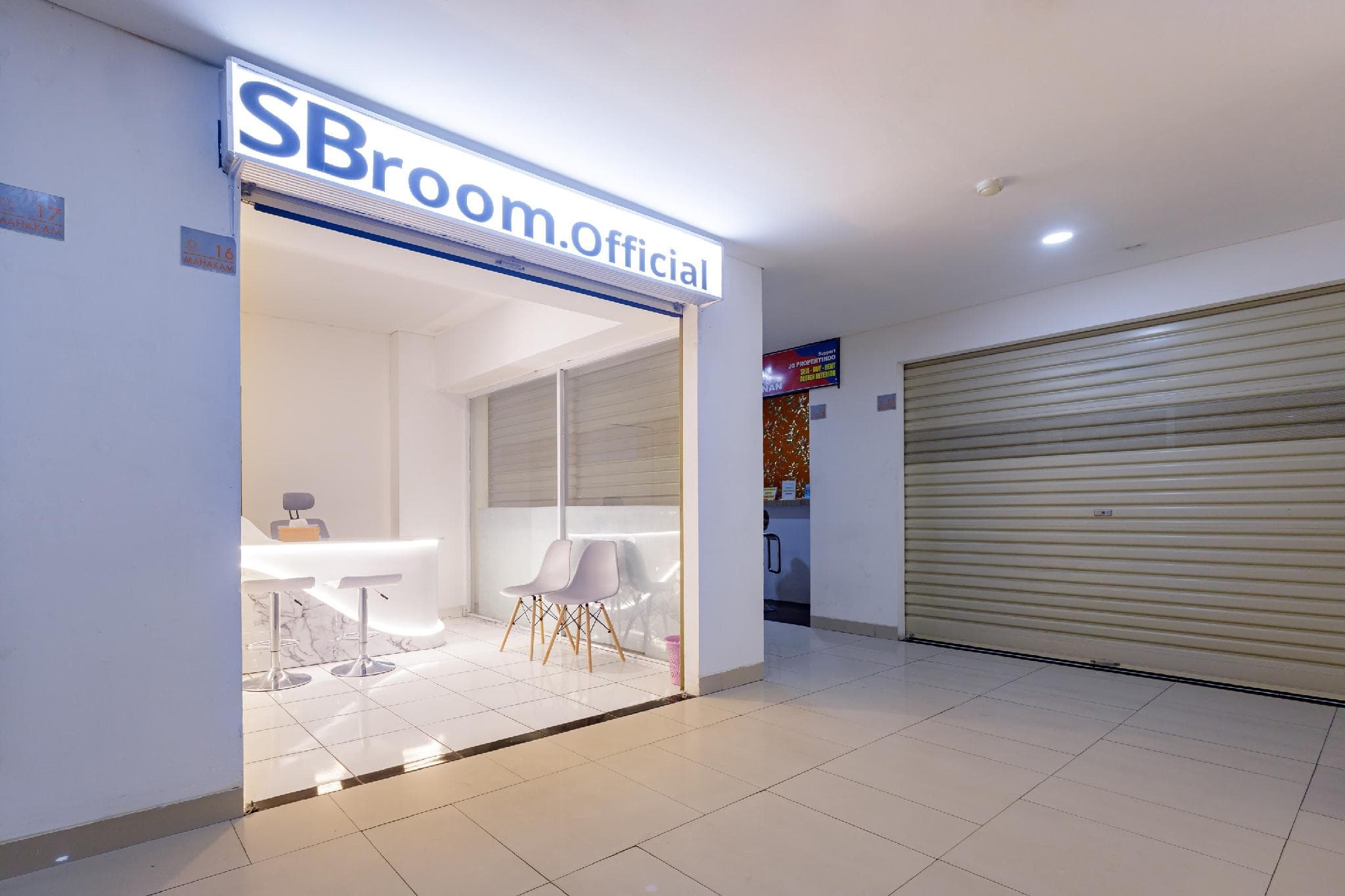 RedLiving Apartemen Riverview Residence - UV Rooms Tower Mahakam with Netflix photo 5