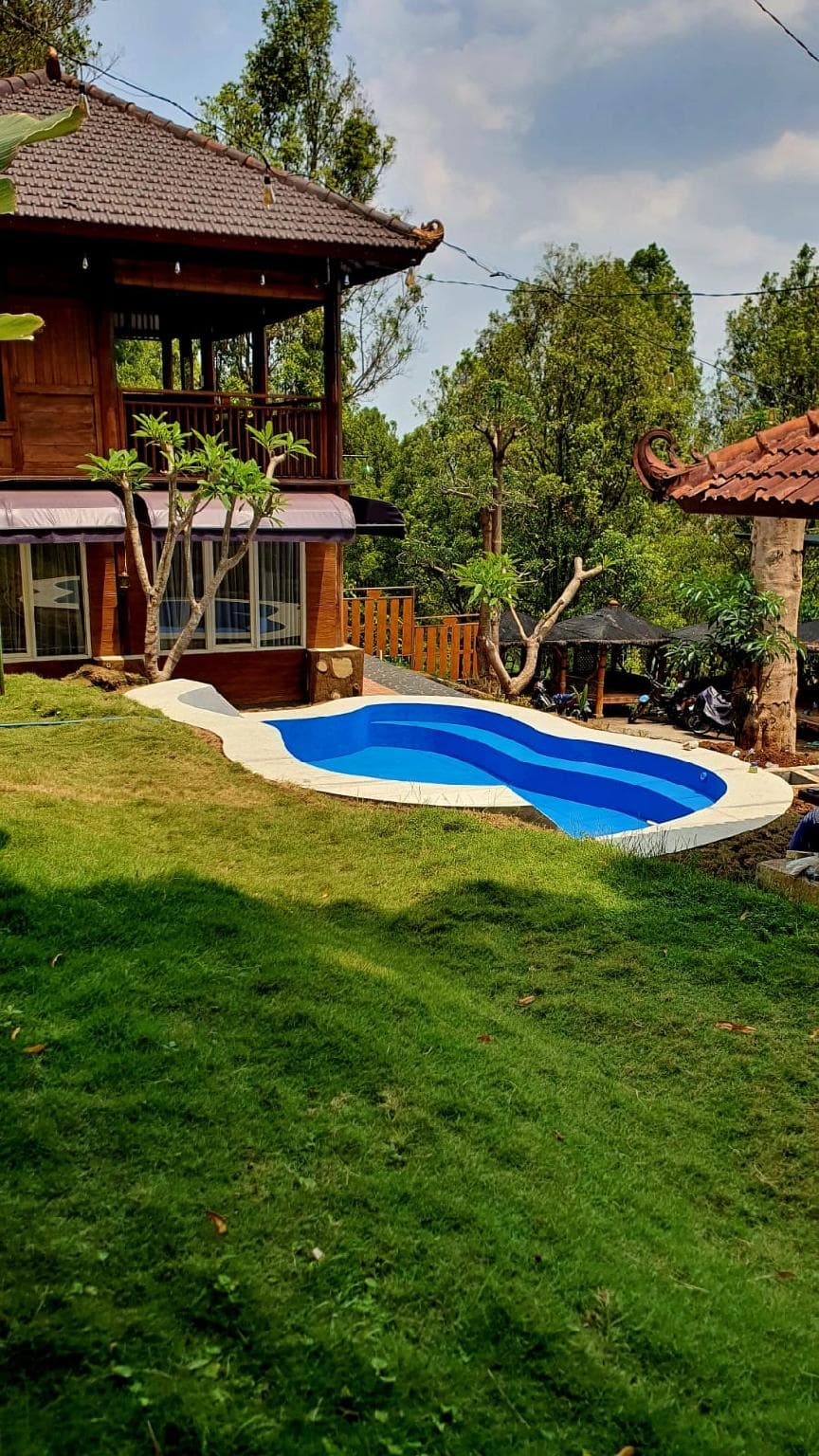 NK Villa Syariah And Cafe Prigen photo 3