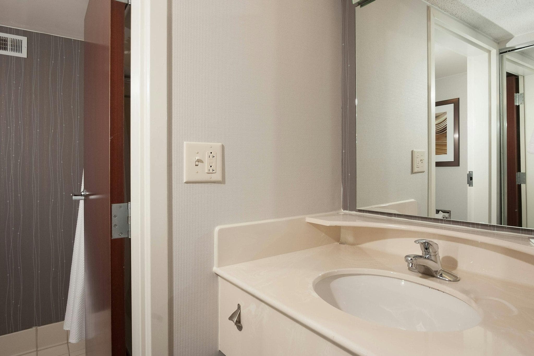 Courtyard by Marriott Greenville-Spartanburg Airport photo 2