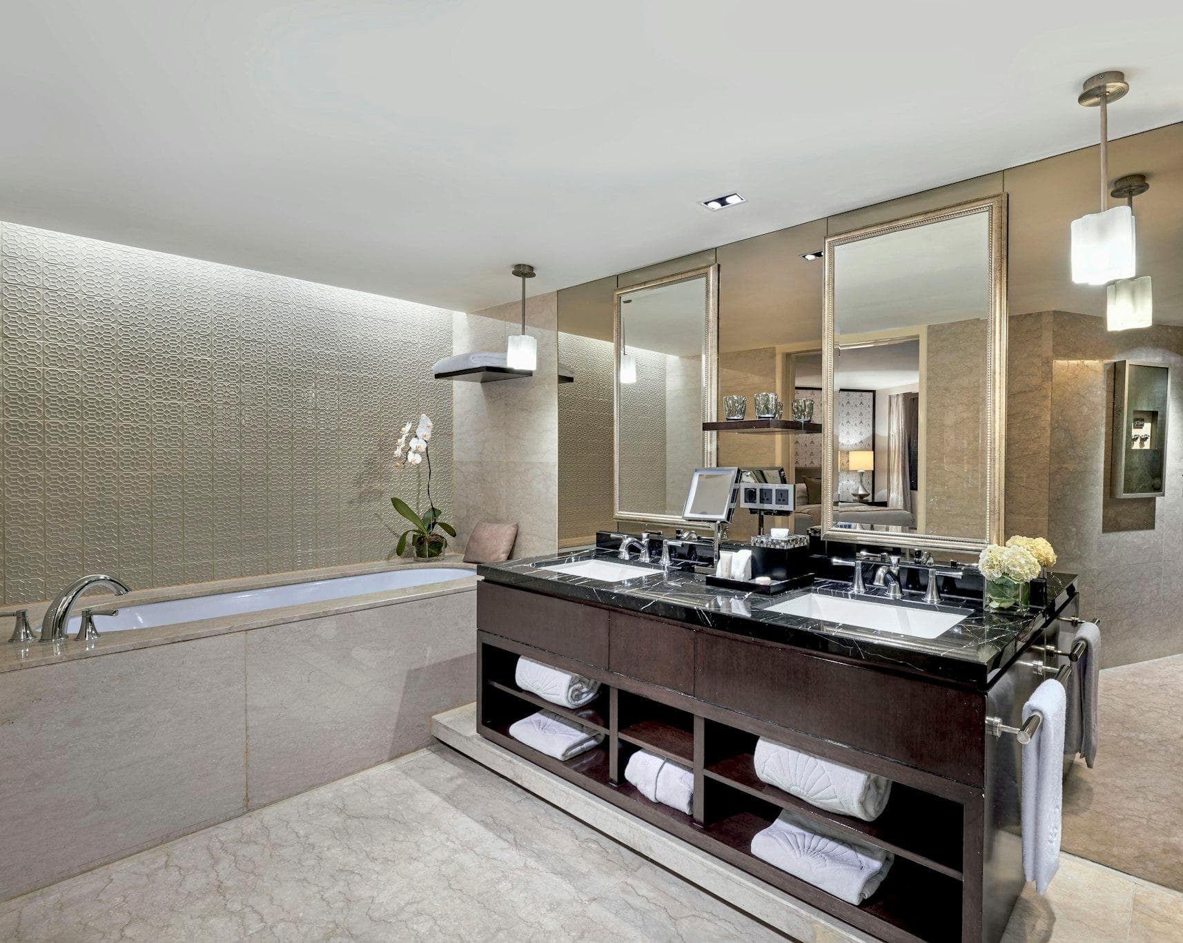 Mandarin Oriental, Jakarta photo 2