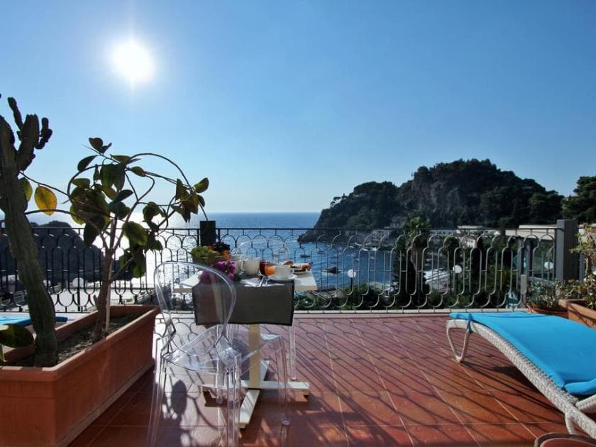 Baia Azzurra Hotel