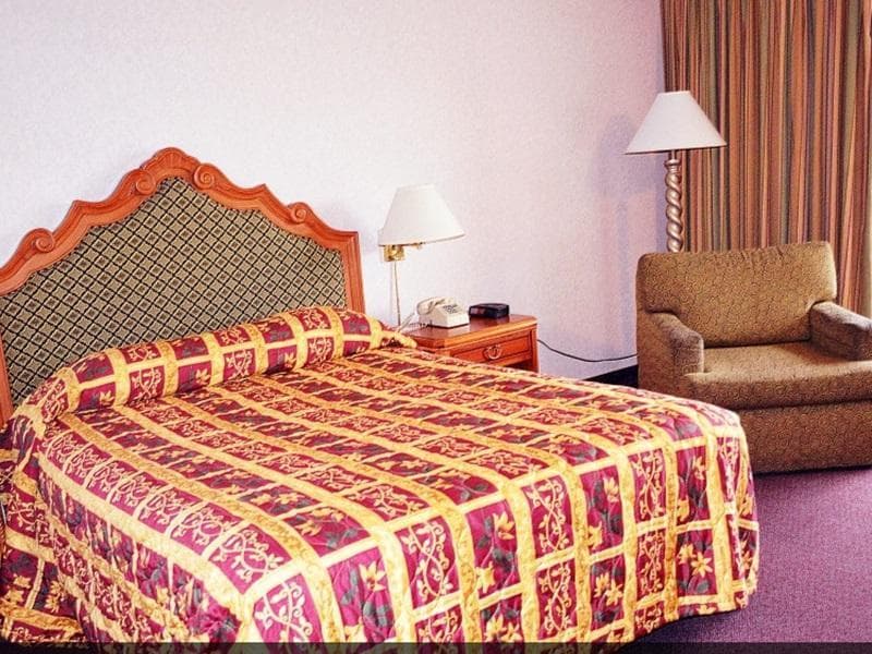 Valley Inn photo 2