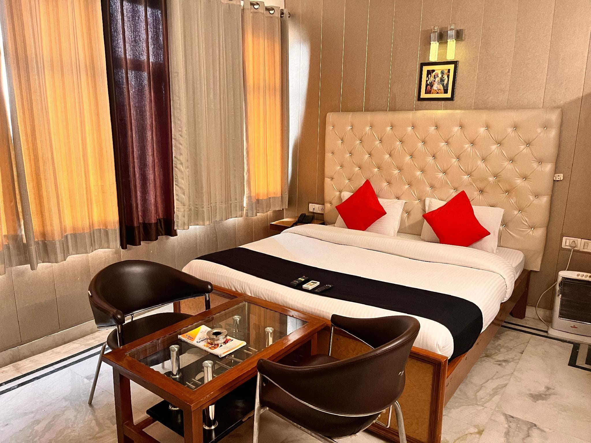 HOTEL GRACIOUS photo 2