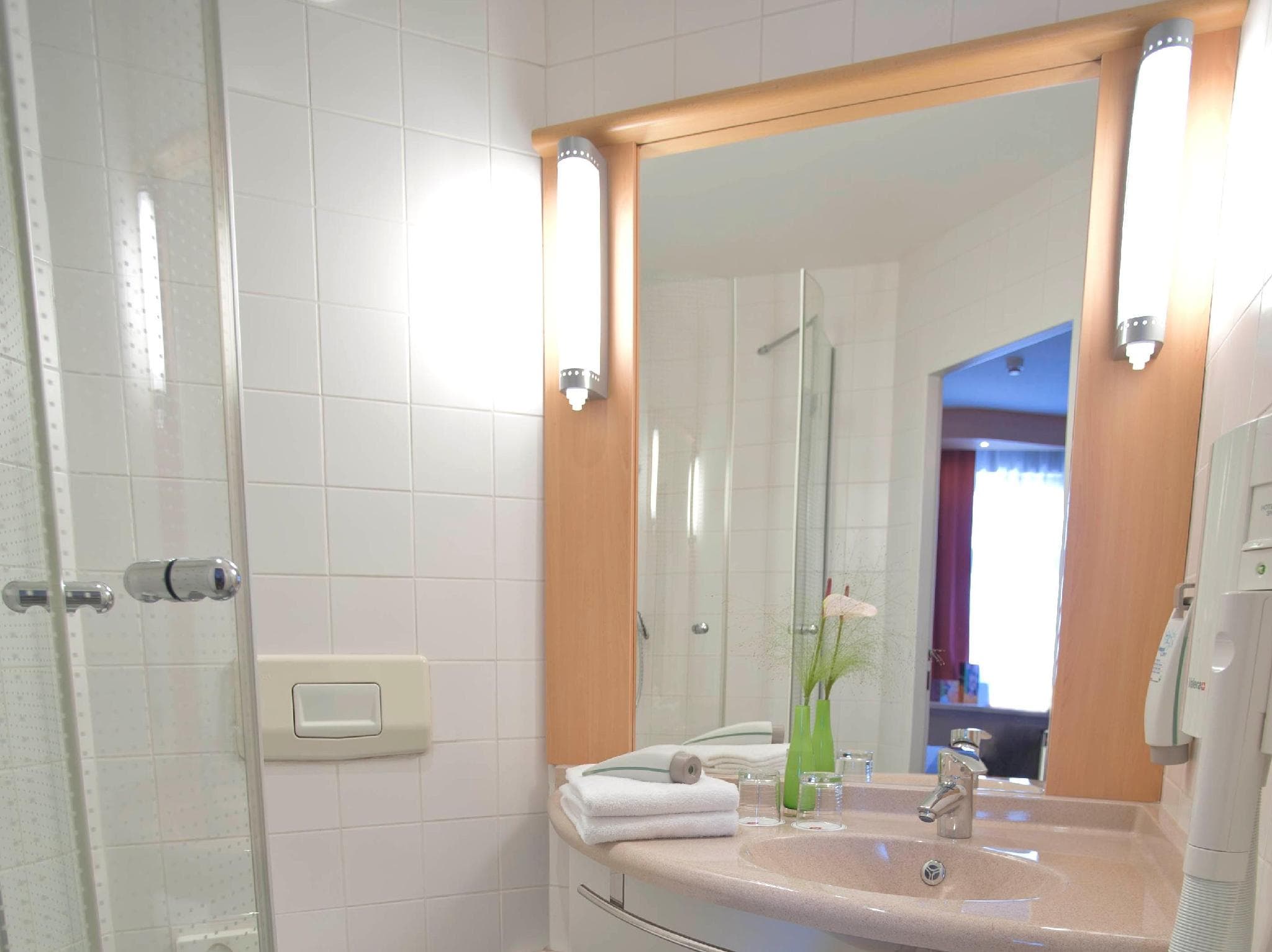 Ibis Bratislava Centrum Hotel photo 2