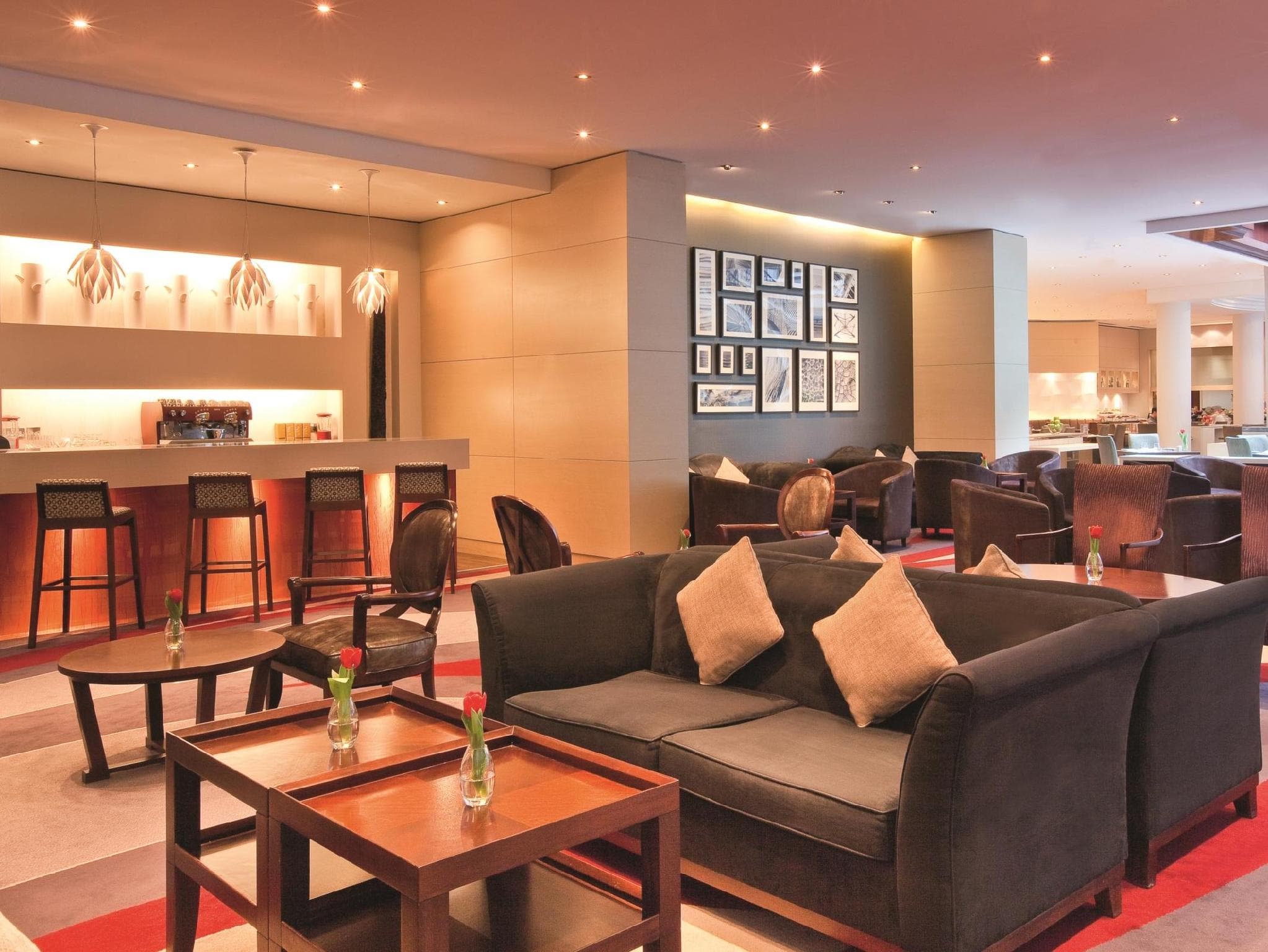 Movenpick Hotel and Apartments Bur Dubai photo 3