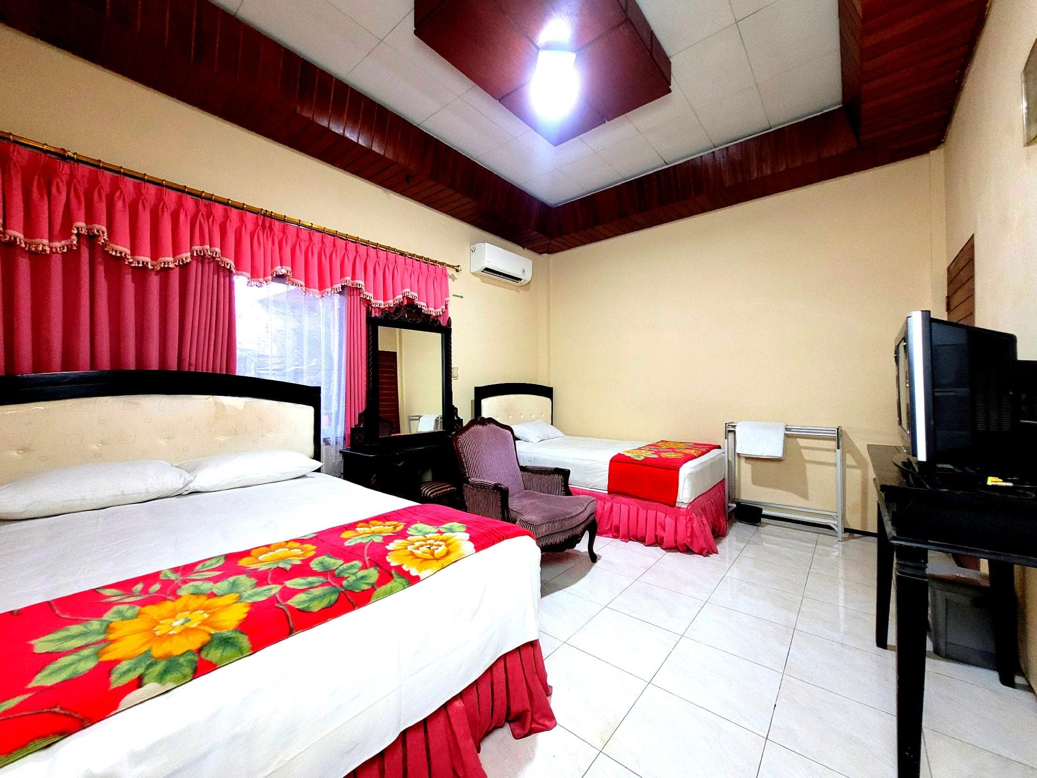 Hotel Dirgahayu Ponorogo photo 2