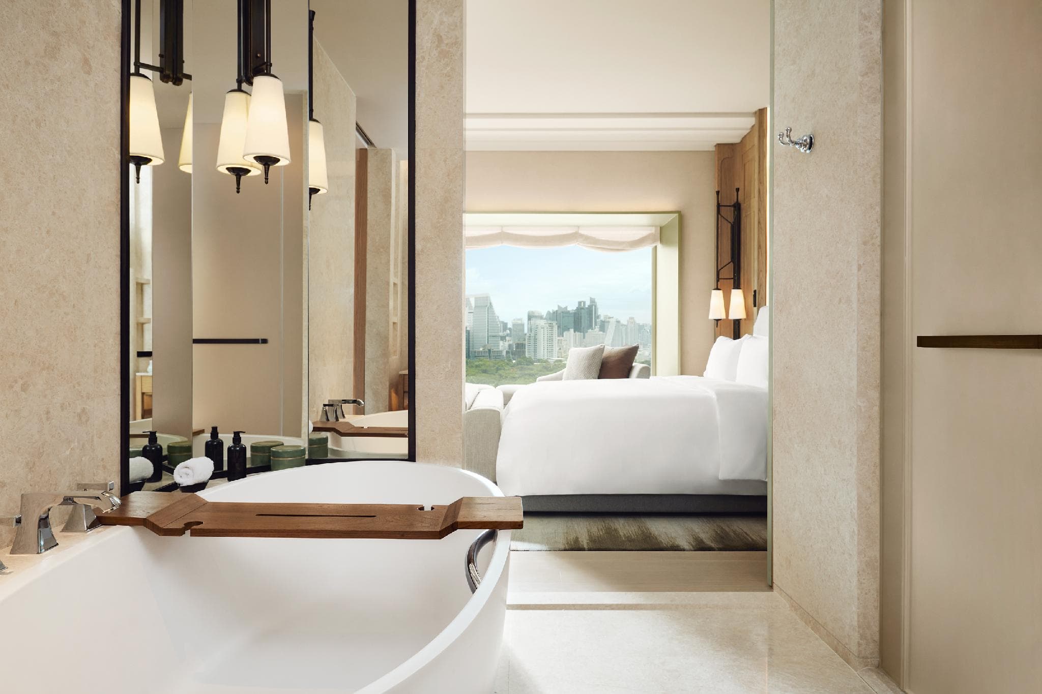 Dusit Thani Bangkok photo 2