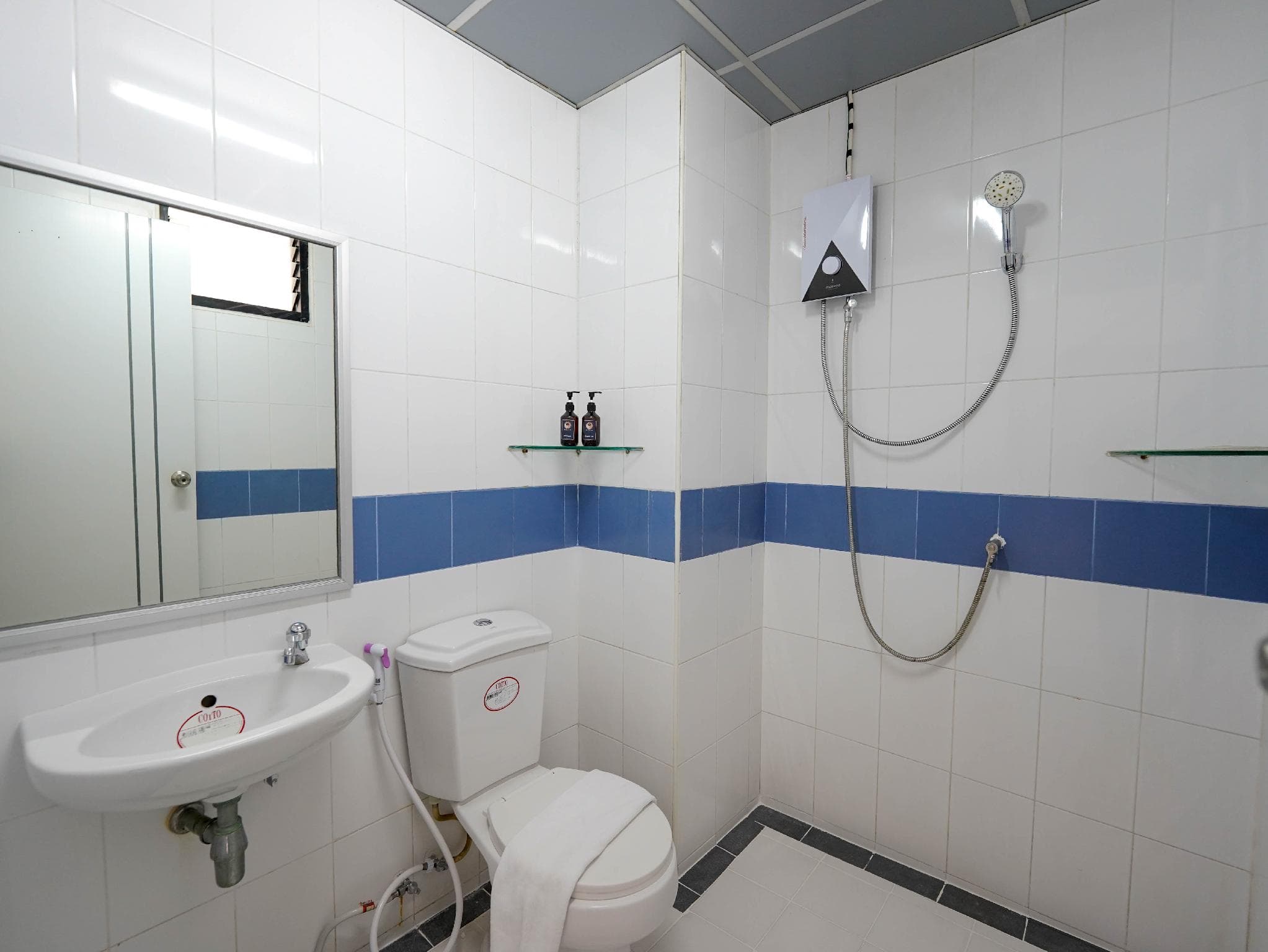 RoomQuest SPS Hotel and Residence photo 2