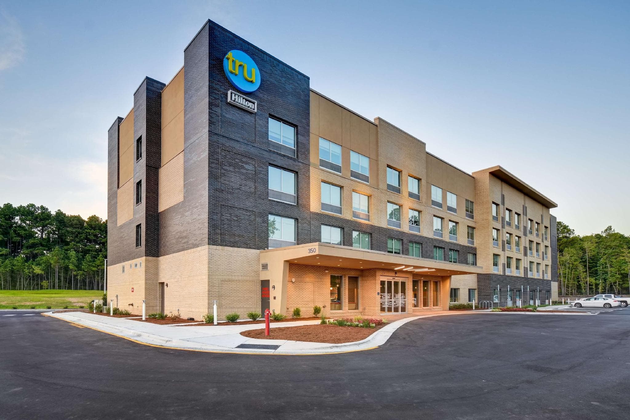 Tru by Hilton Raleigh Durham Airport
