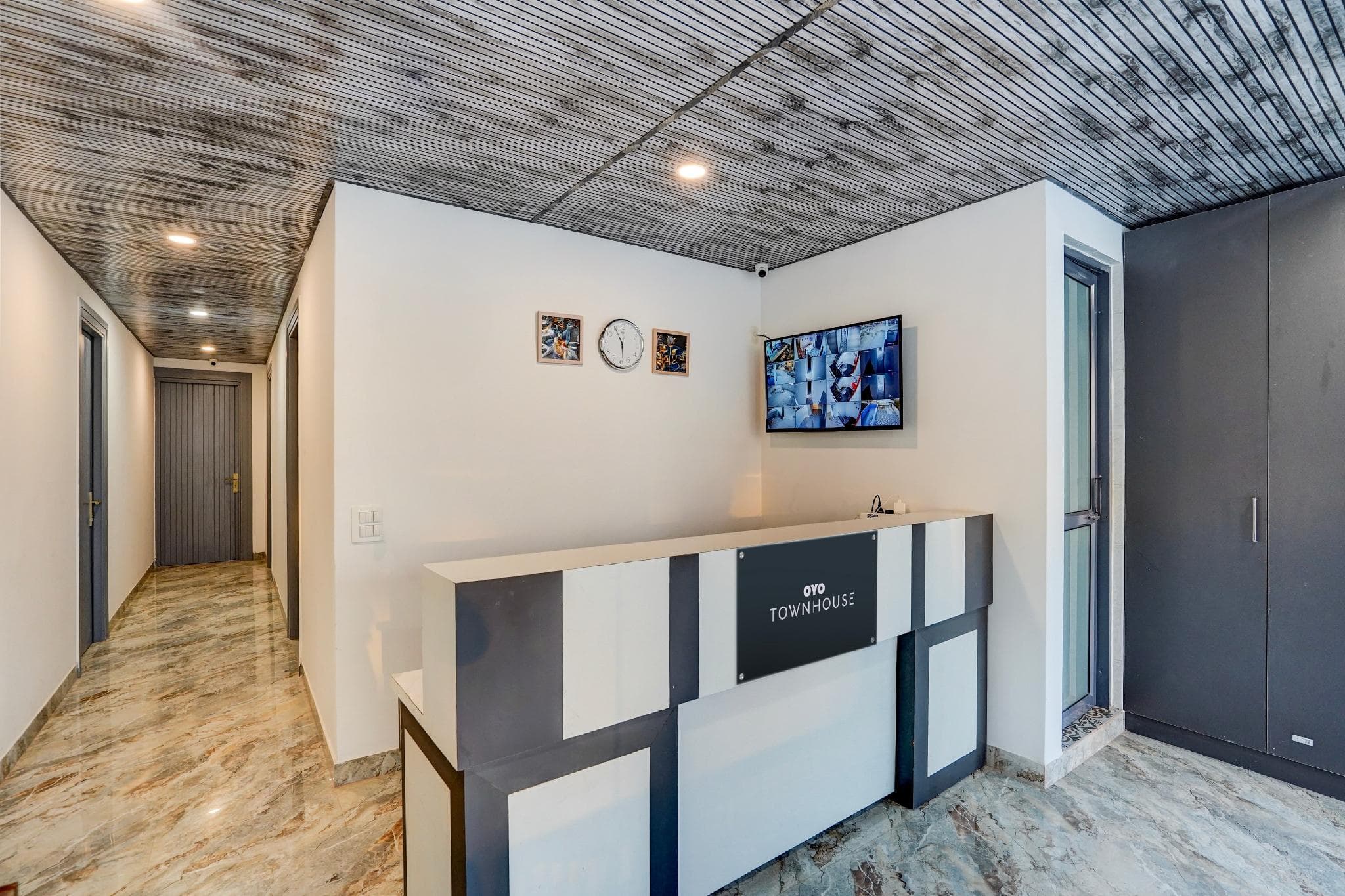 Hotel O Premium Rooms photo 4