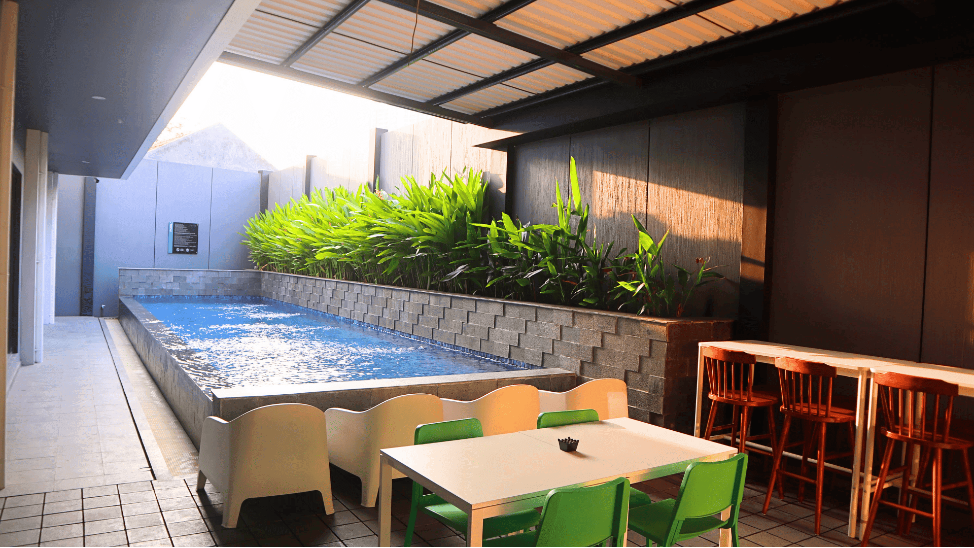 VNC ALAM SUTERA HOTEL