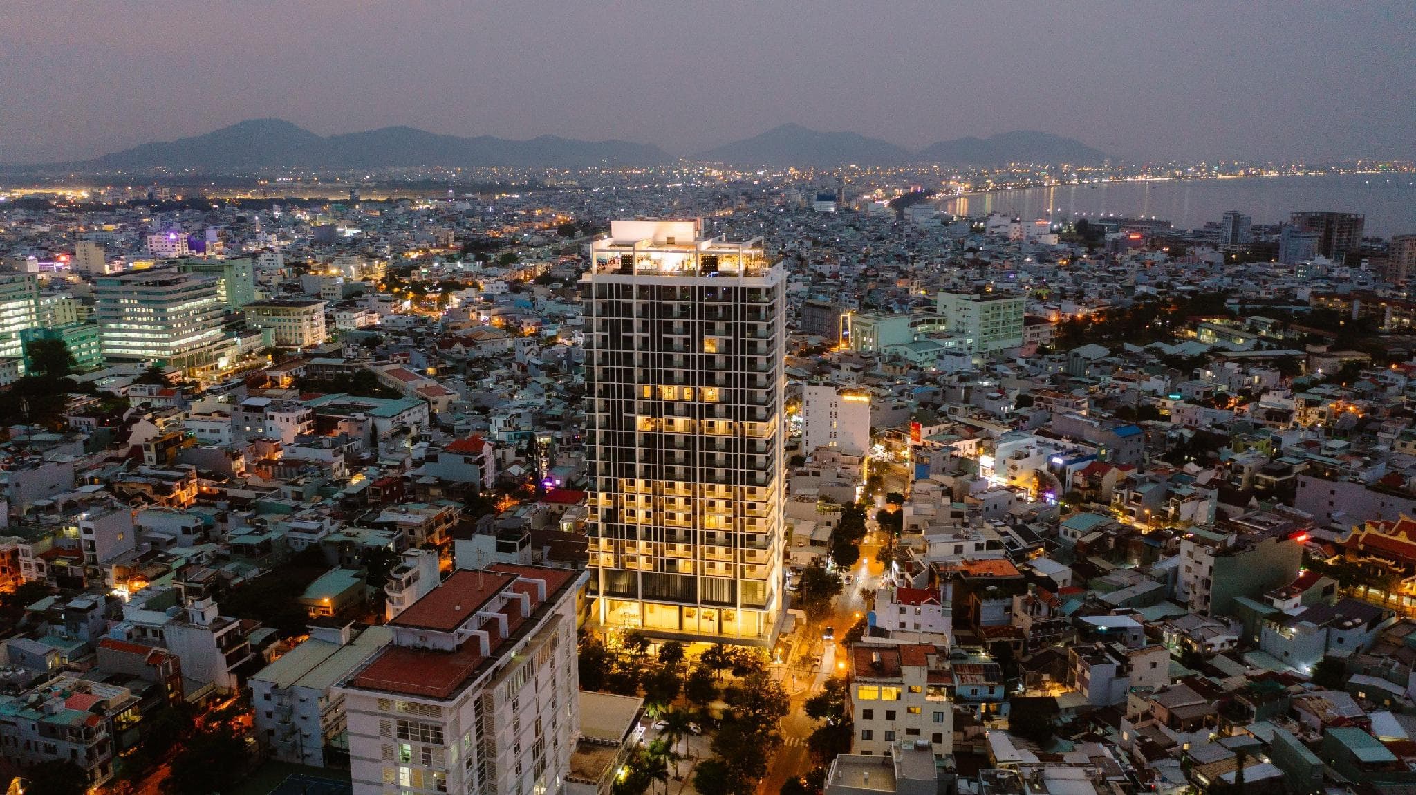 Centre Point  Danang  Hotel & Residence photo 5