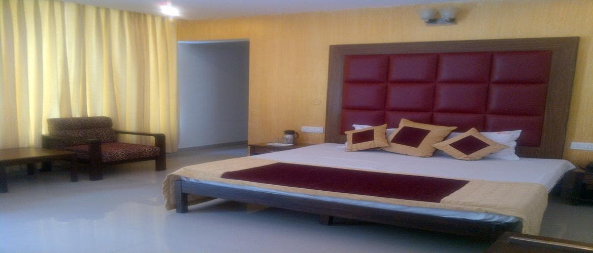 Design Galleries Complex, SURAJKUND photo 2