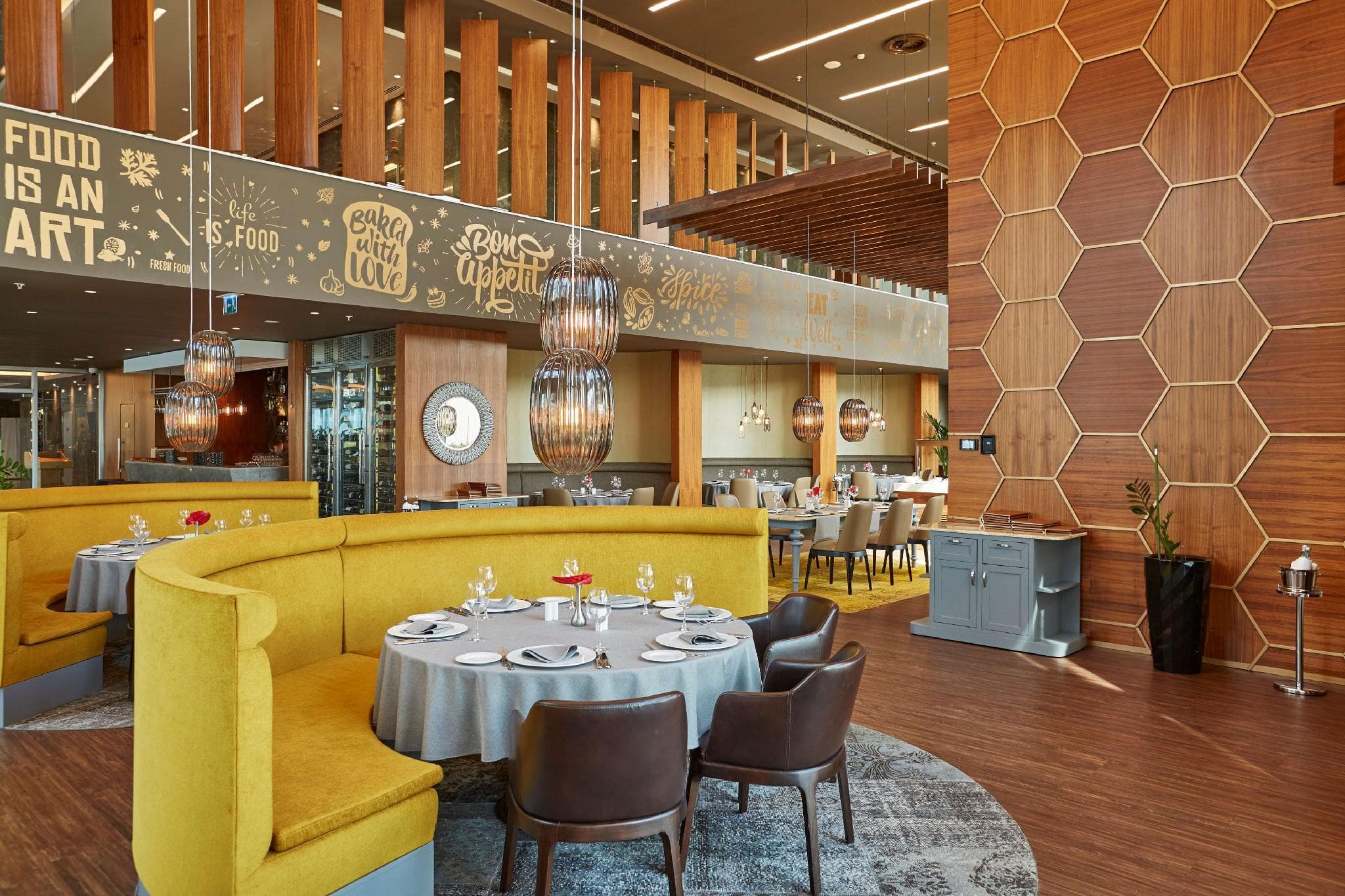 Wyndham Grand Istanbul Levent Hotel & Conference Center photo 3