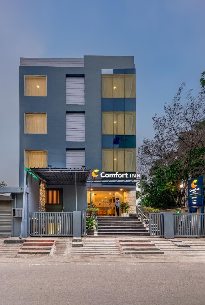 Comfort Inn Grand, Kaushambi.