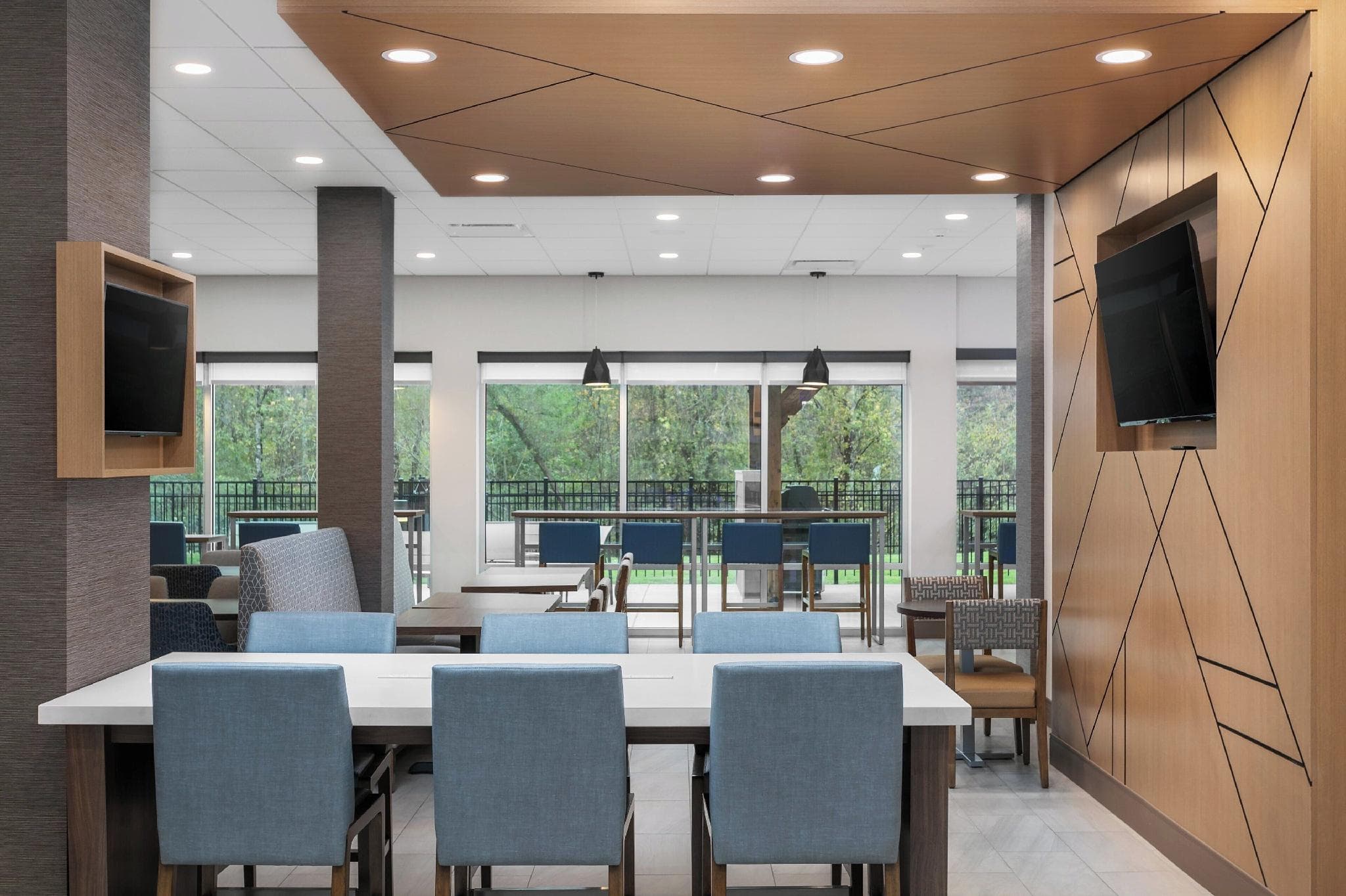 Holiday Inn Express Chattanooga - Hamilton Place by IHG photo 4