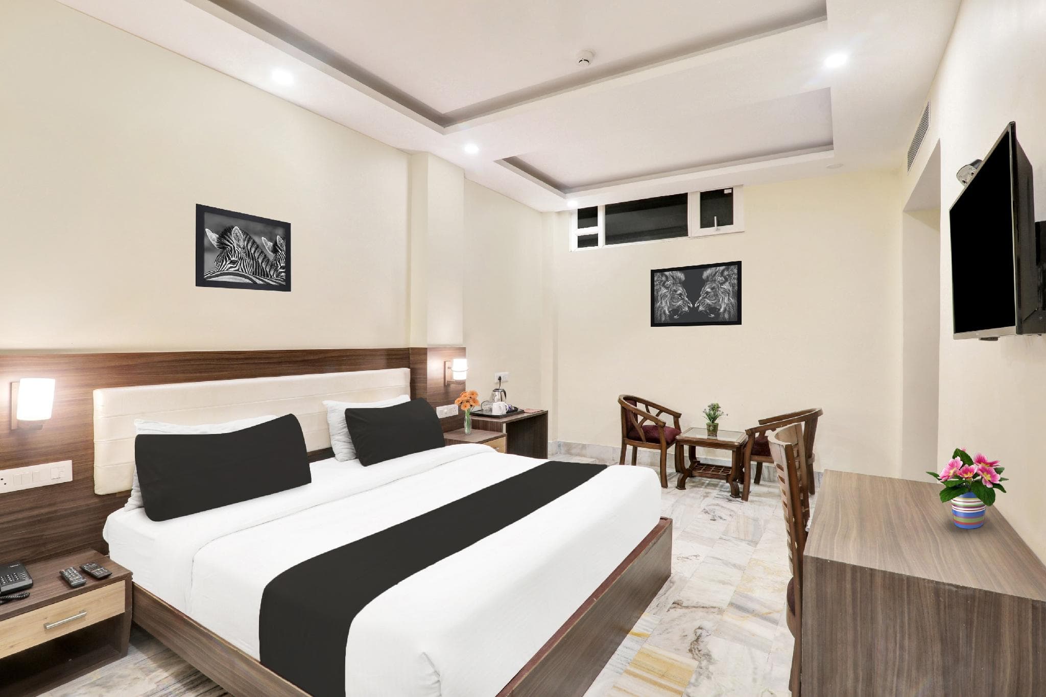 Super Townhouse Kankarbagh Formerly Kunwar Alcajars photo 2