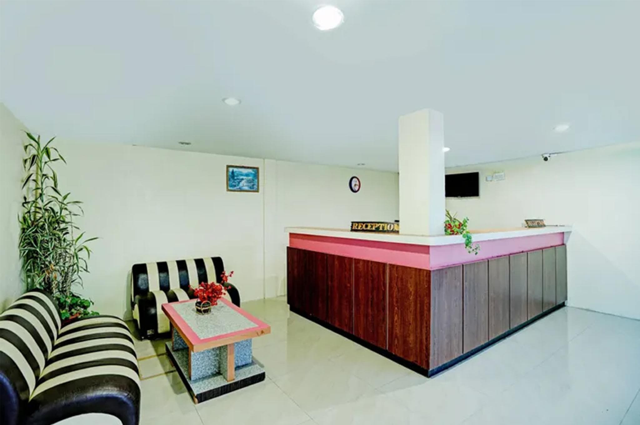 Hotel Toba Shanda By Helocus photo 4