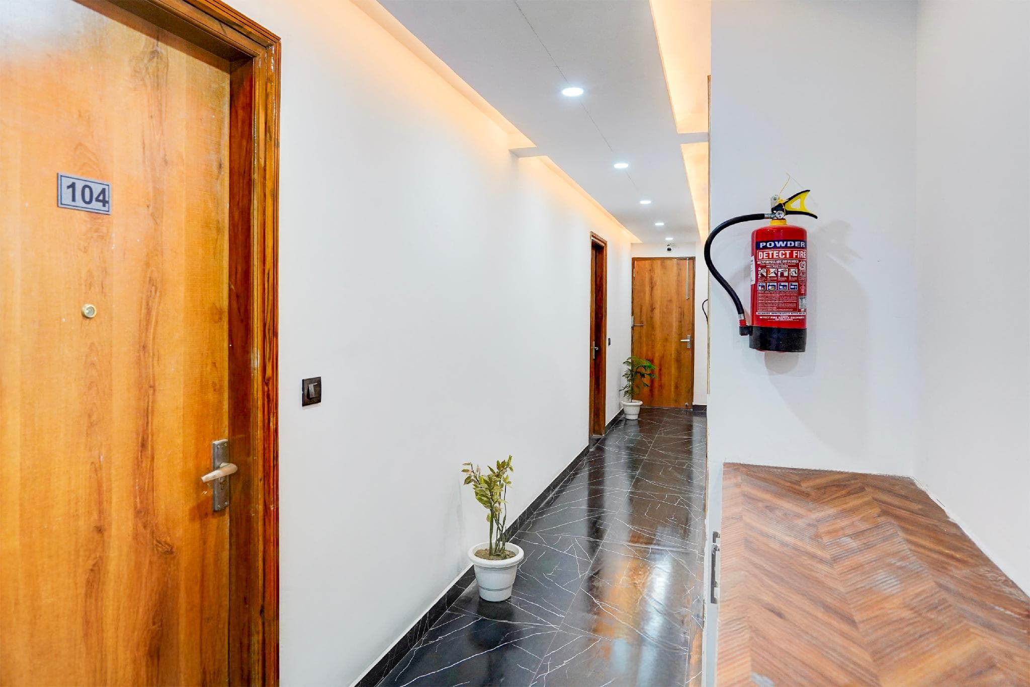 Townhouse Sector 143B Noida photo 4