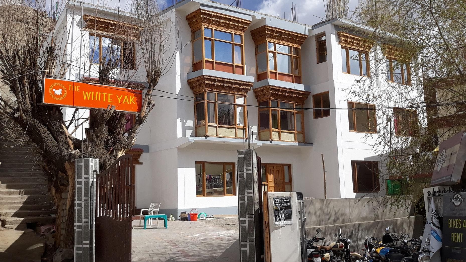 Hotel The White Yak