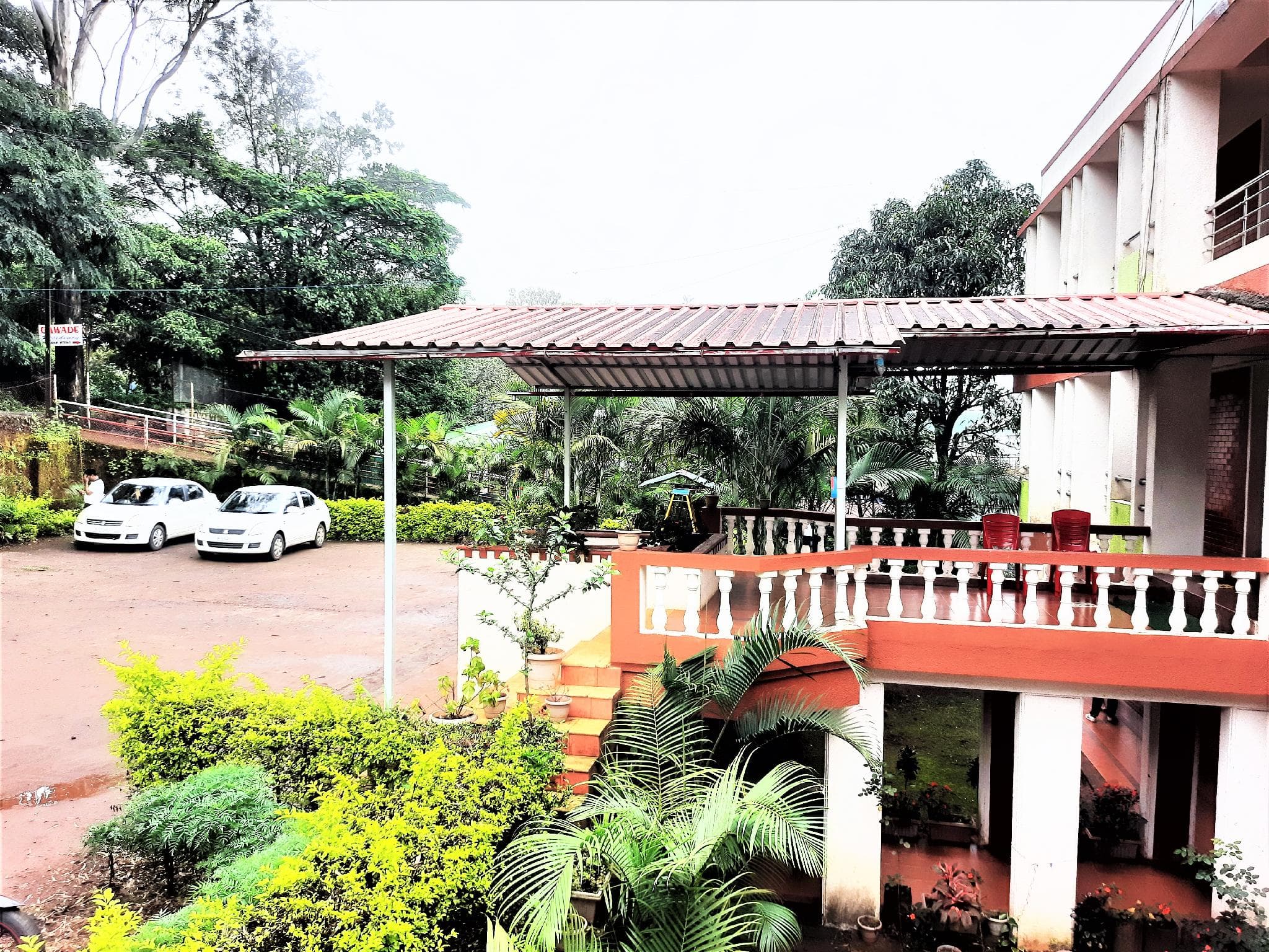 River Palace - A Valley View Hotel (Pure Veg) photo 5