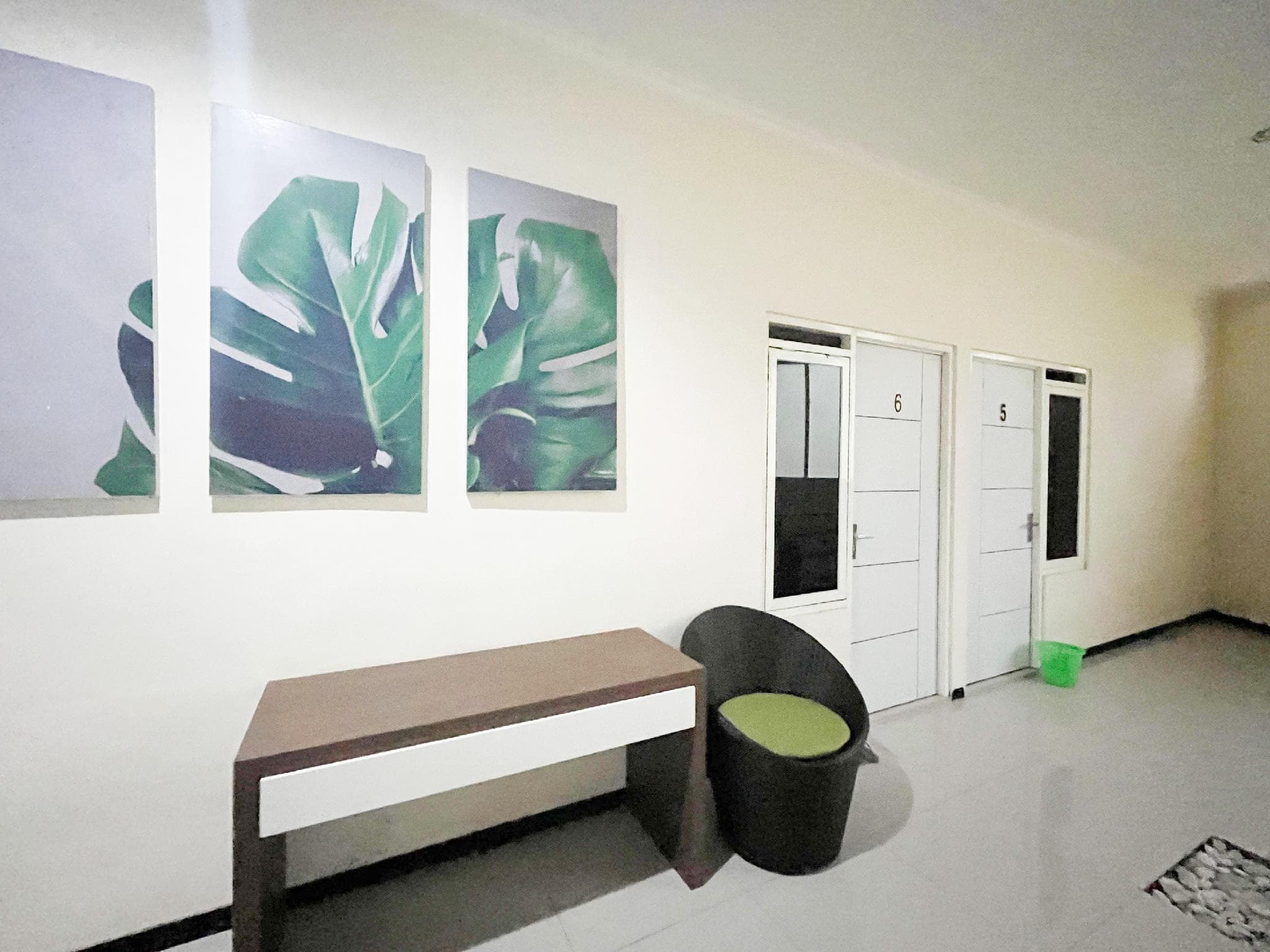 RedDoorz Syariah Nanna Homestay Near Dino Park photo 3