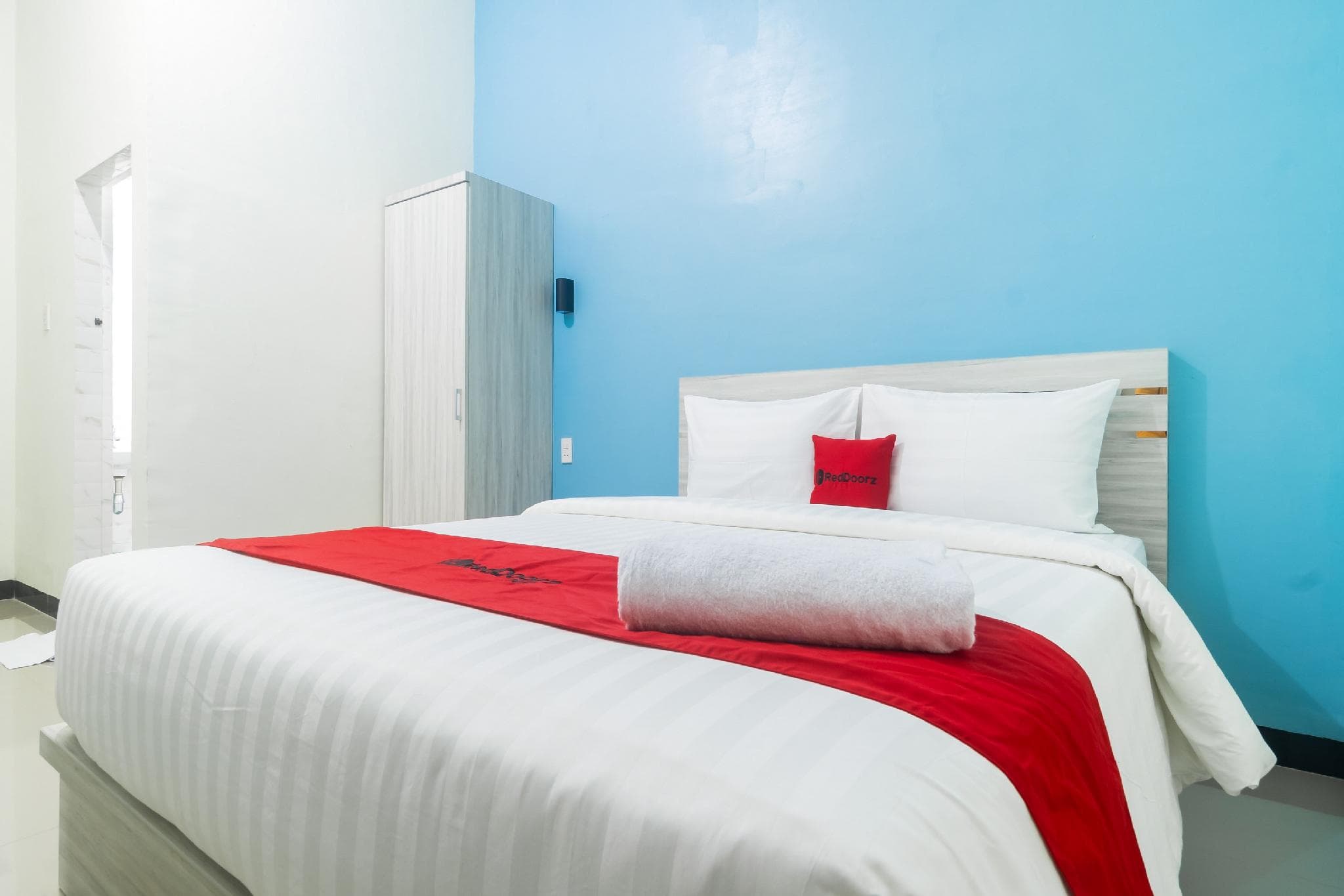 RedDoorz Plus @ Sempurna Inn Medan