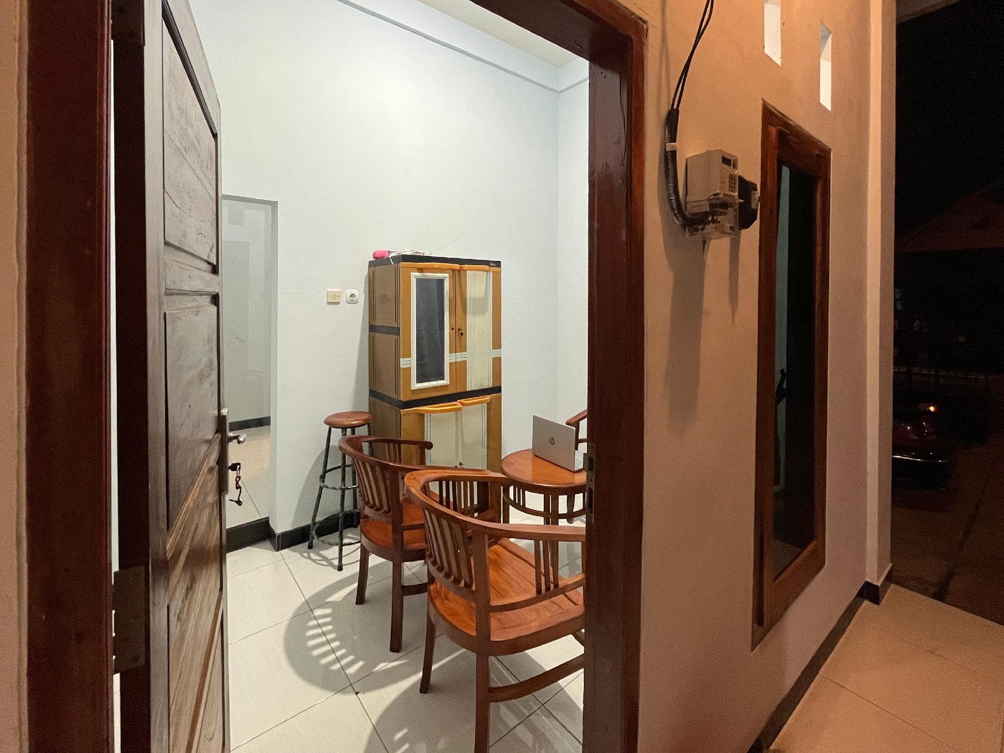 Singgahan Guest House Pacitan Mitra RedDoorz photo 3