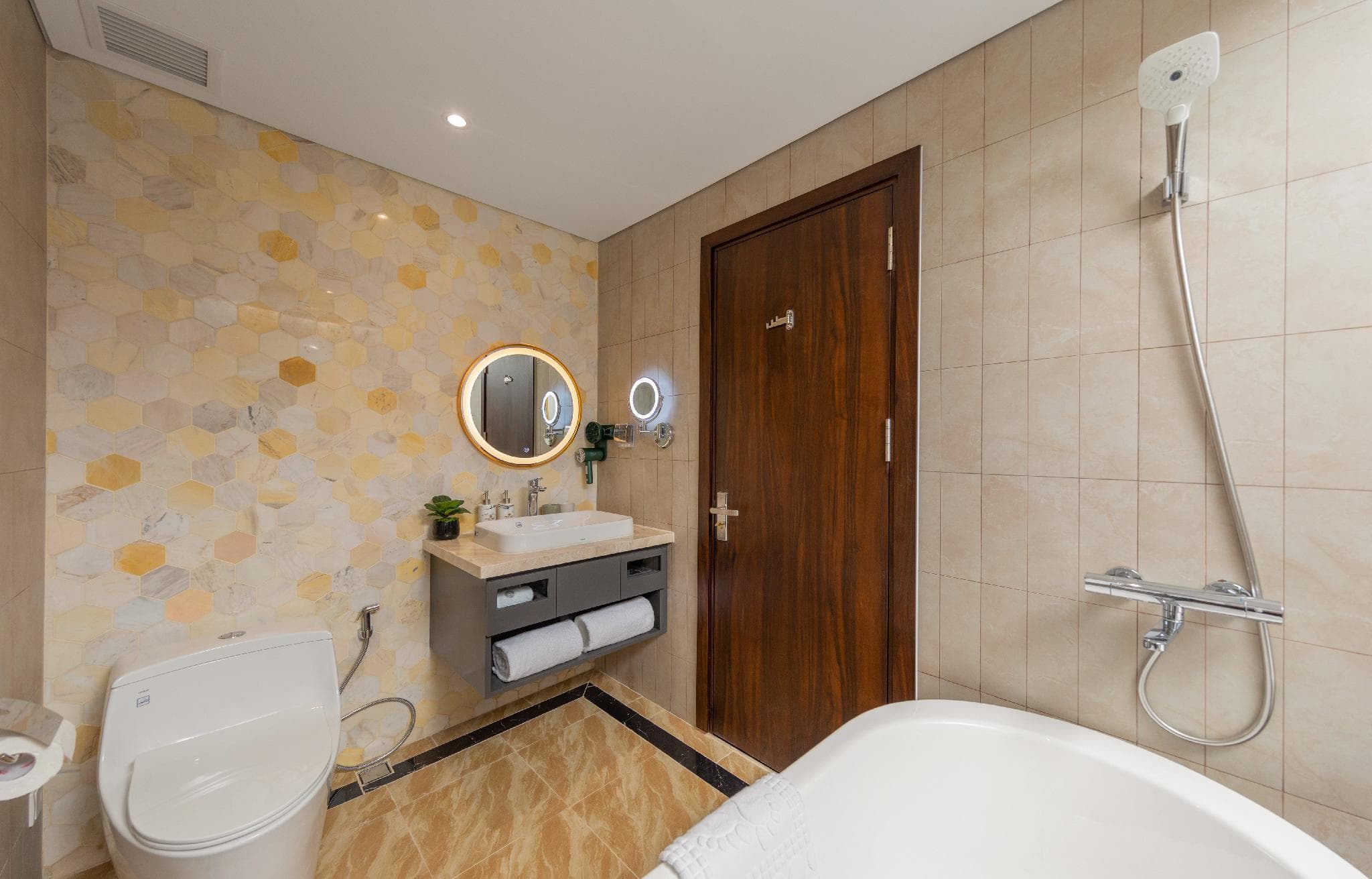 PHUC LONG LUXURY DANANG photo 2