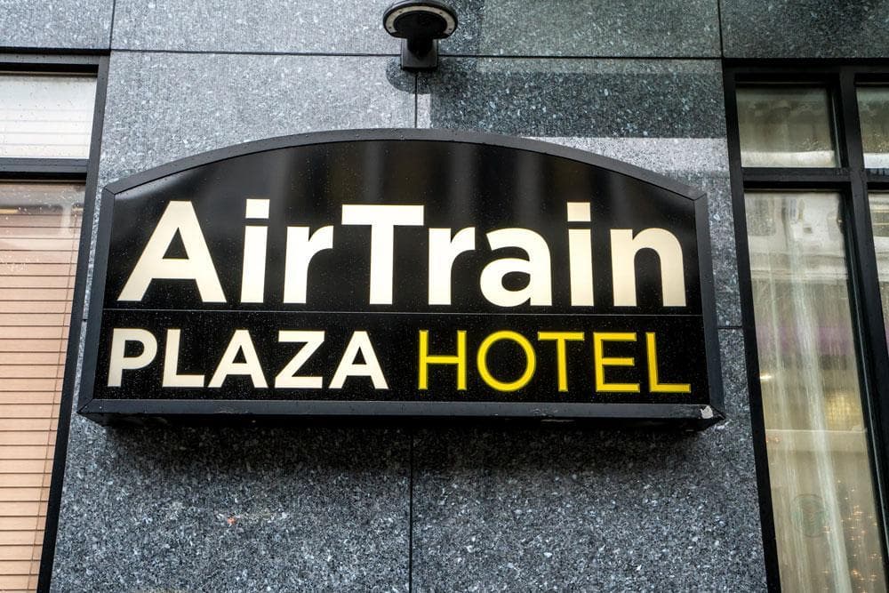 AirTrain Plaza Hotel JFK Airport photo 4