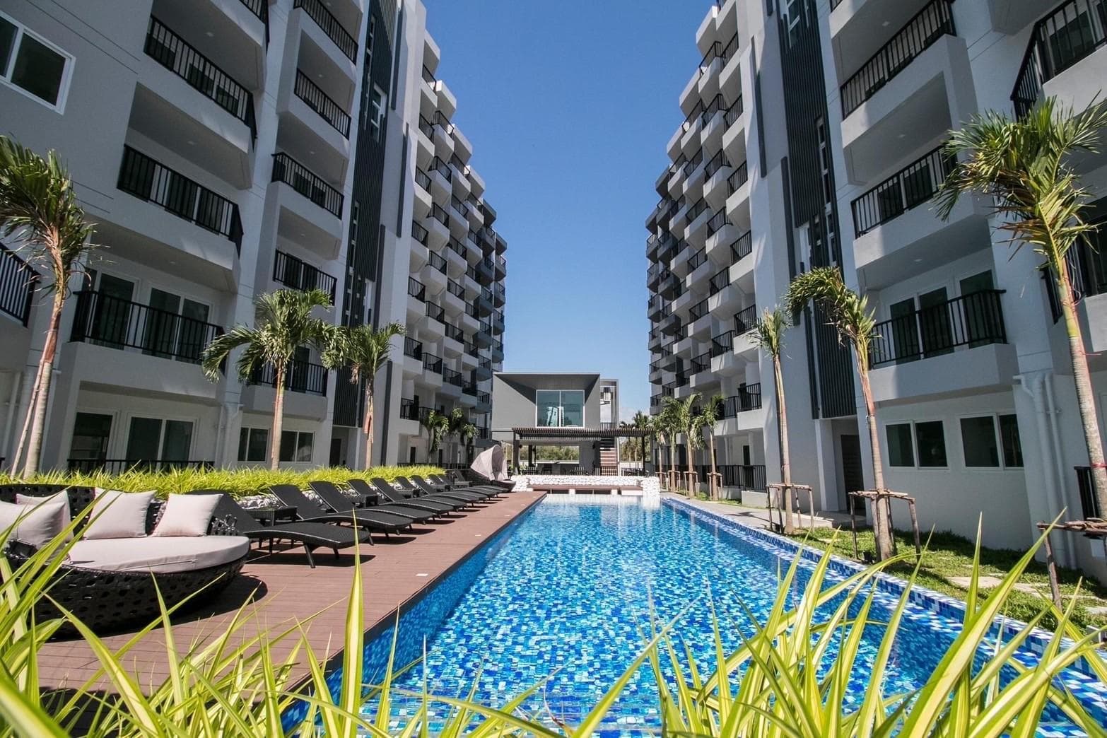 Beach Condo Mae Phim