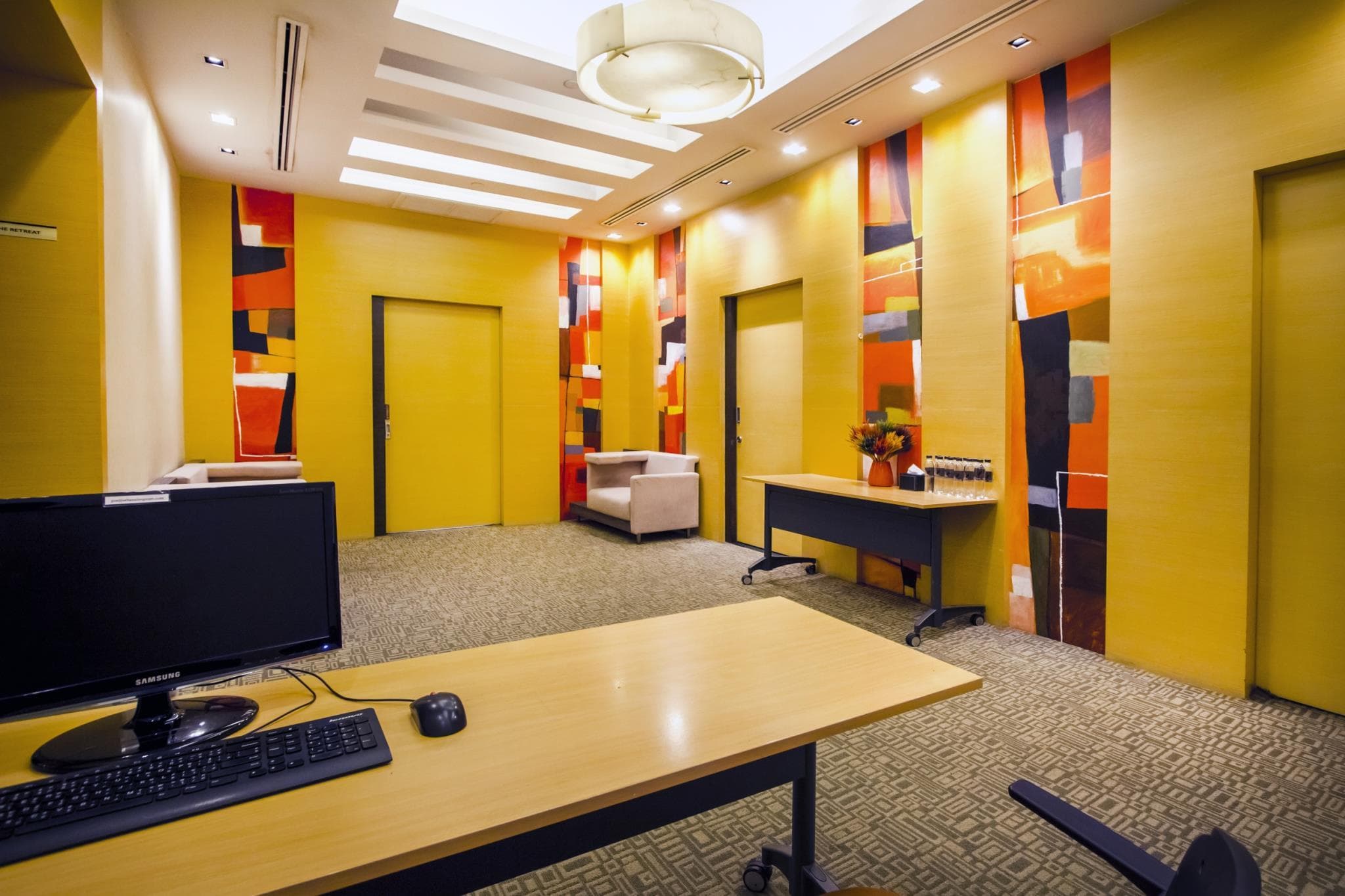 Urbana Langsuan Hotel photo 4