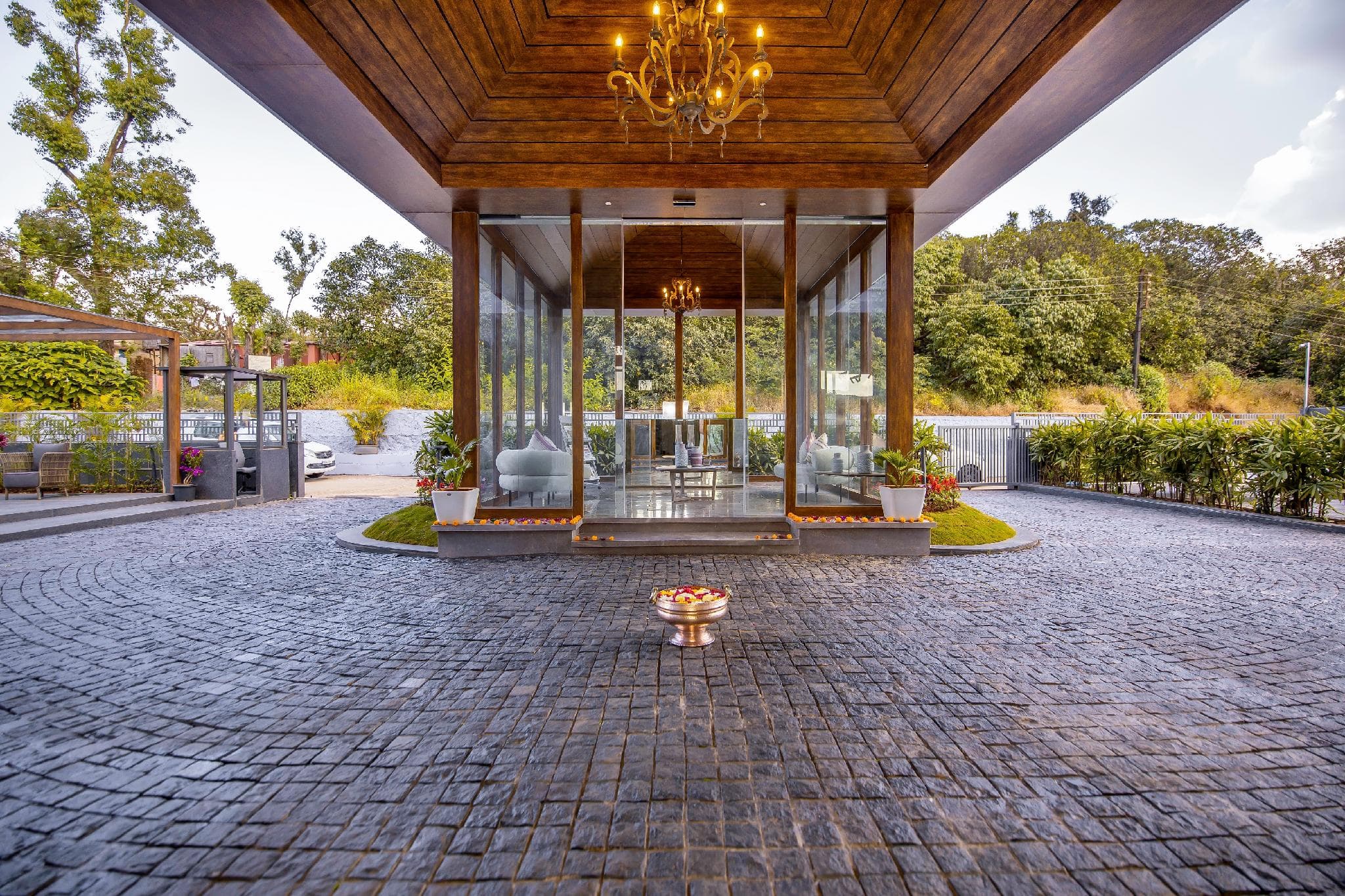 Valentia The Exotic Boutique Hotel - Pure Veg photo 4