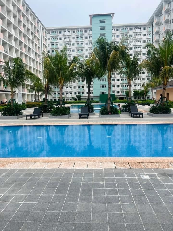 FIELD RESIDENCES CONDO HOTEL NEAR MANILA AIRPORT