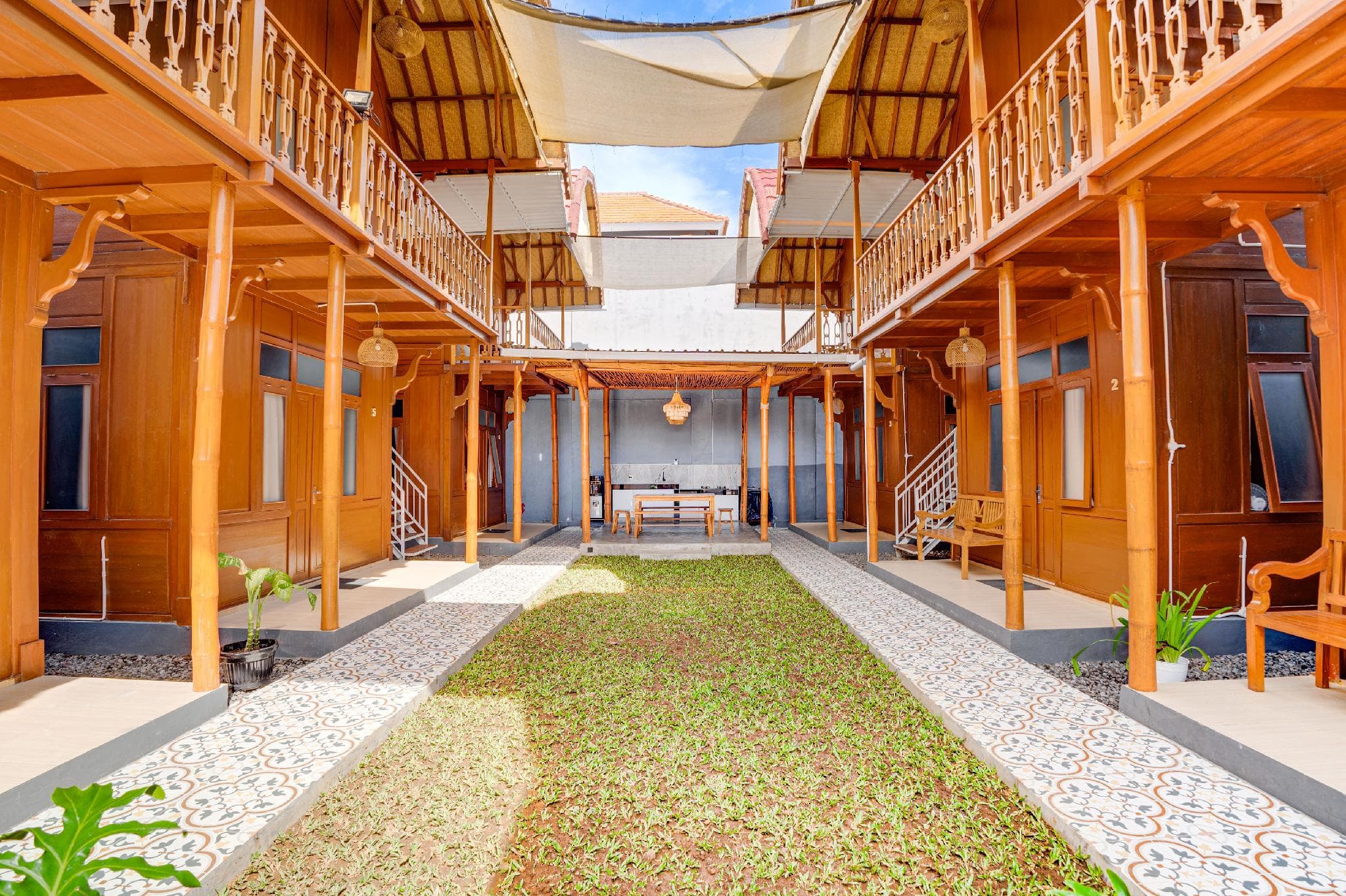 Nakula living photo 4