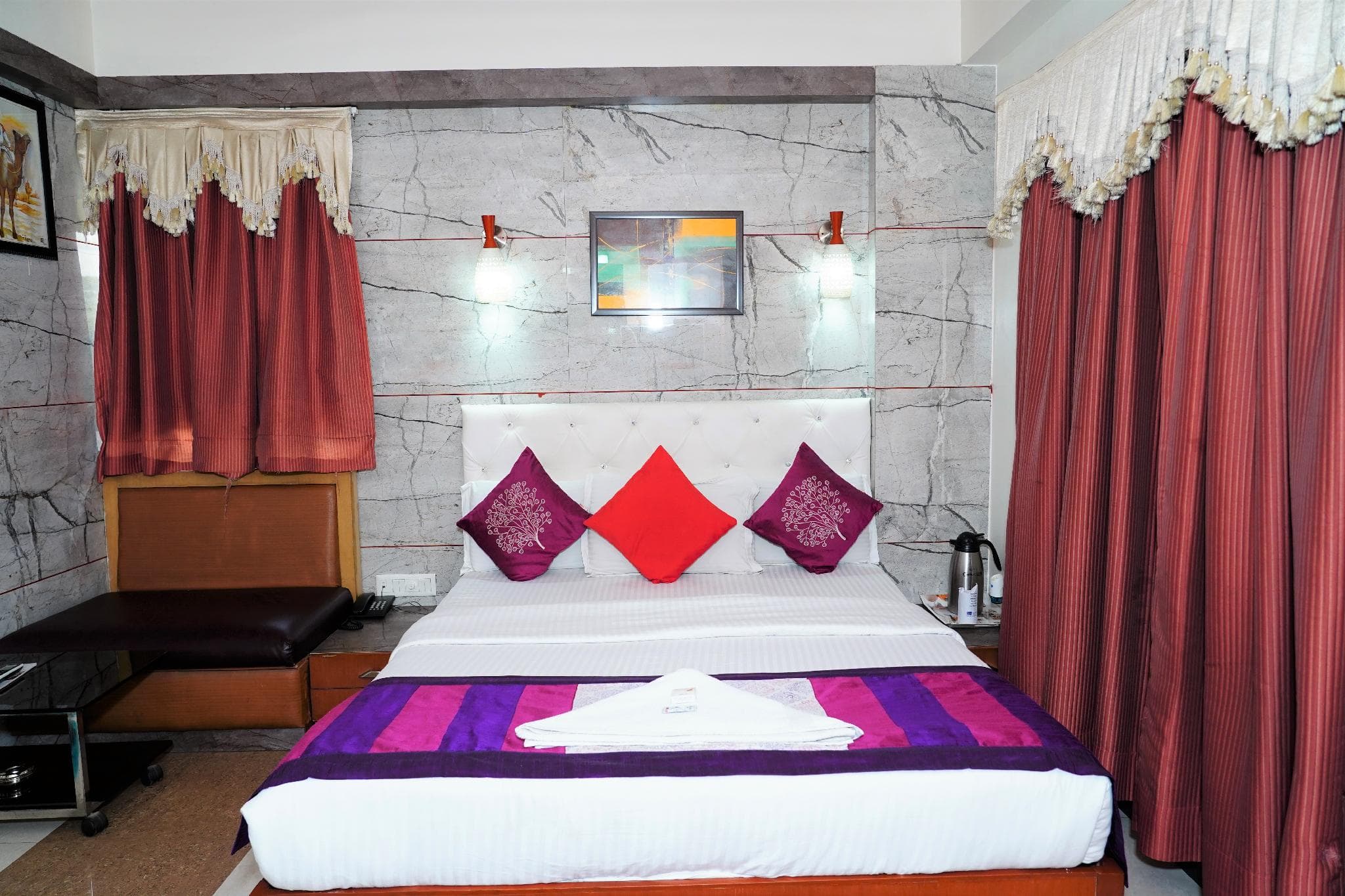 Marshall Hotel photo 2