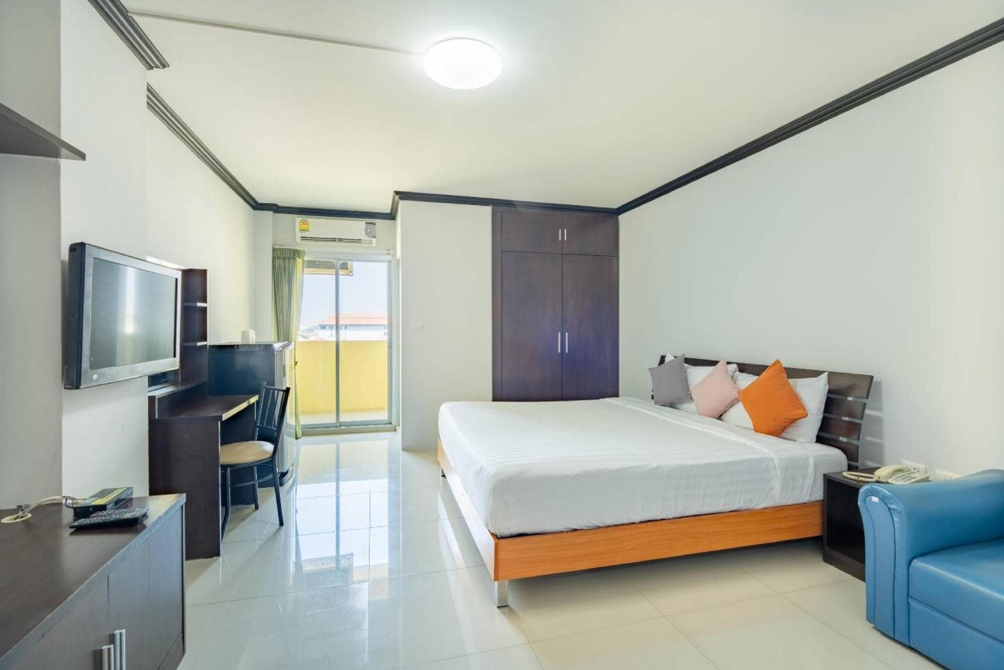 One Residence Navanakorn photo 2
