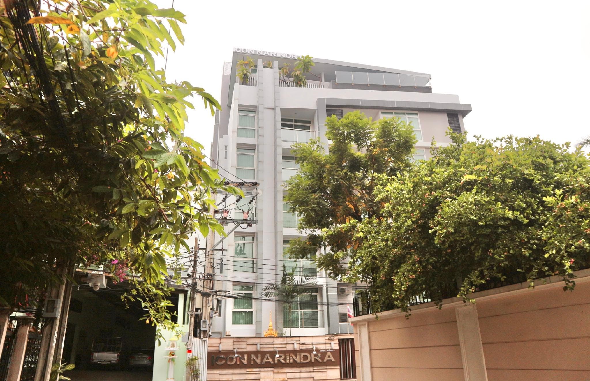 Icon Narindra Suites Hotel Sukhumvit Bangkok Thailand photo 4