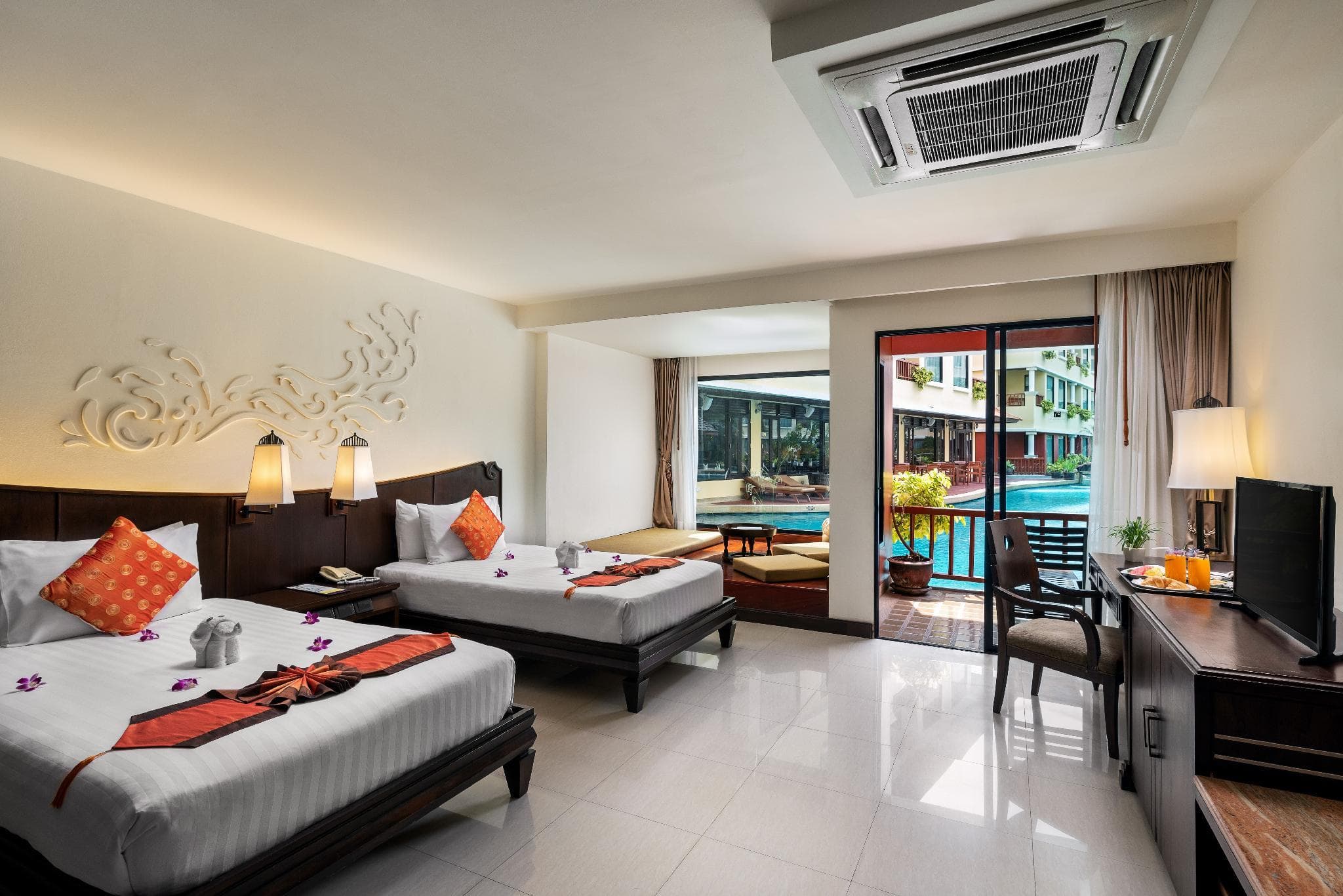 Patong Paragon Resort & Spa photo 2