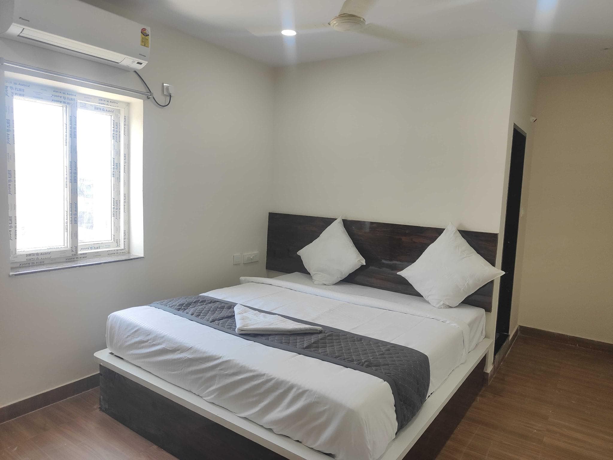 Townhouse Vanasthali Puram photo 2