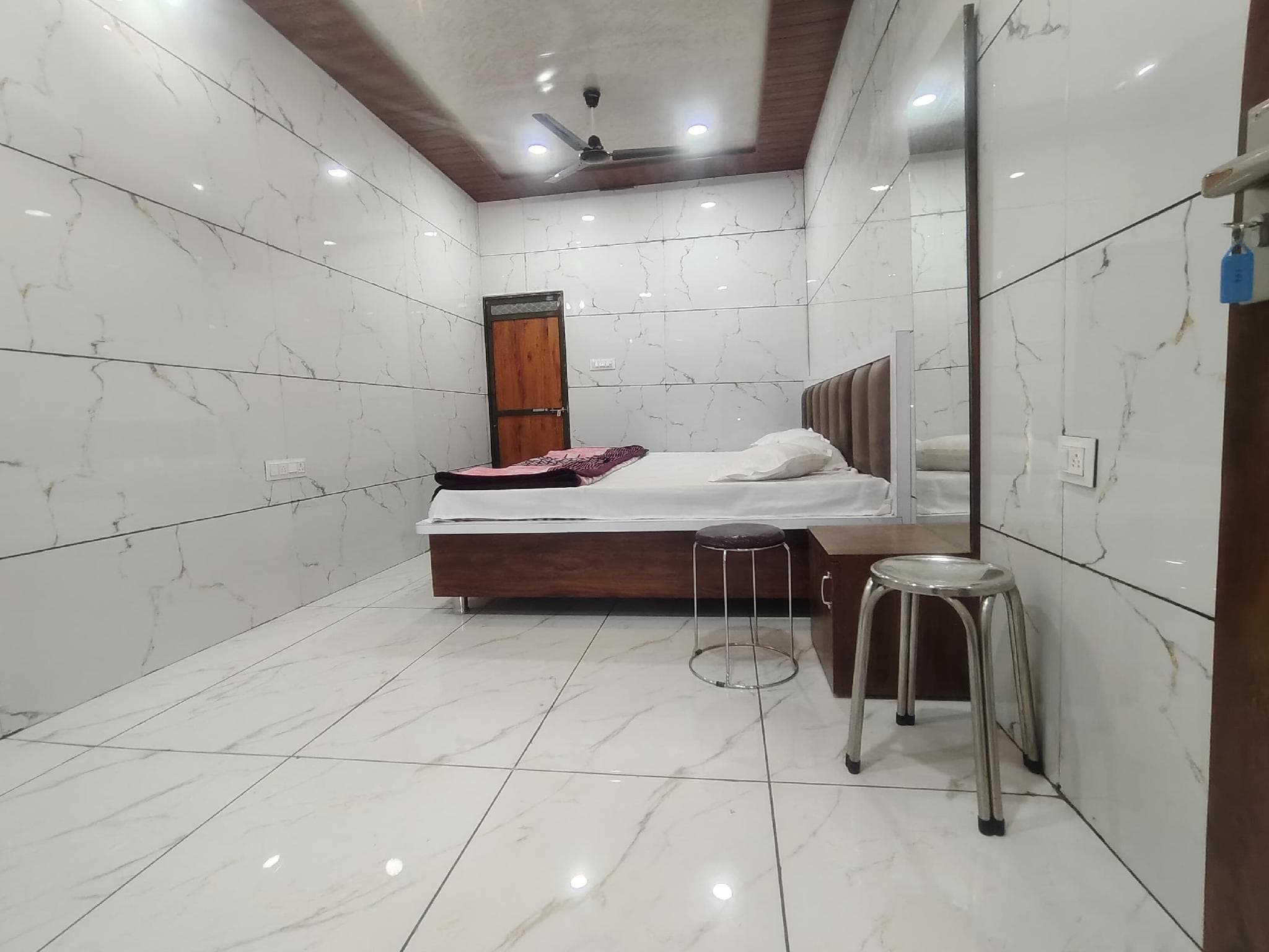 HOTEL DIVYA DARSHAN photo 5