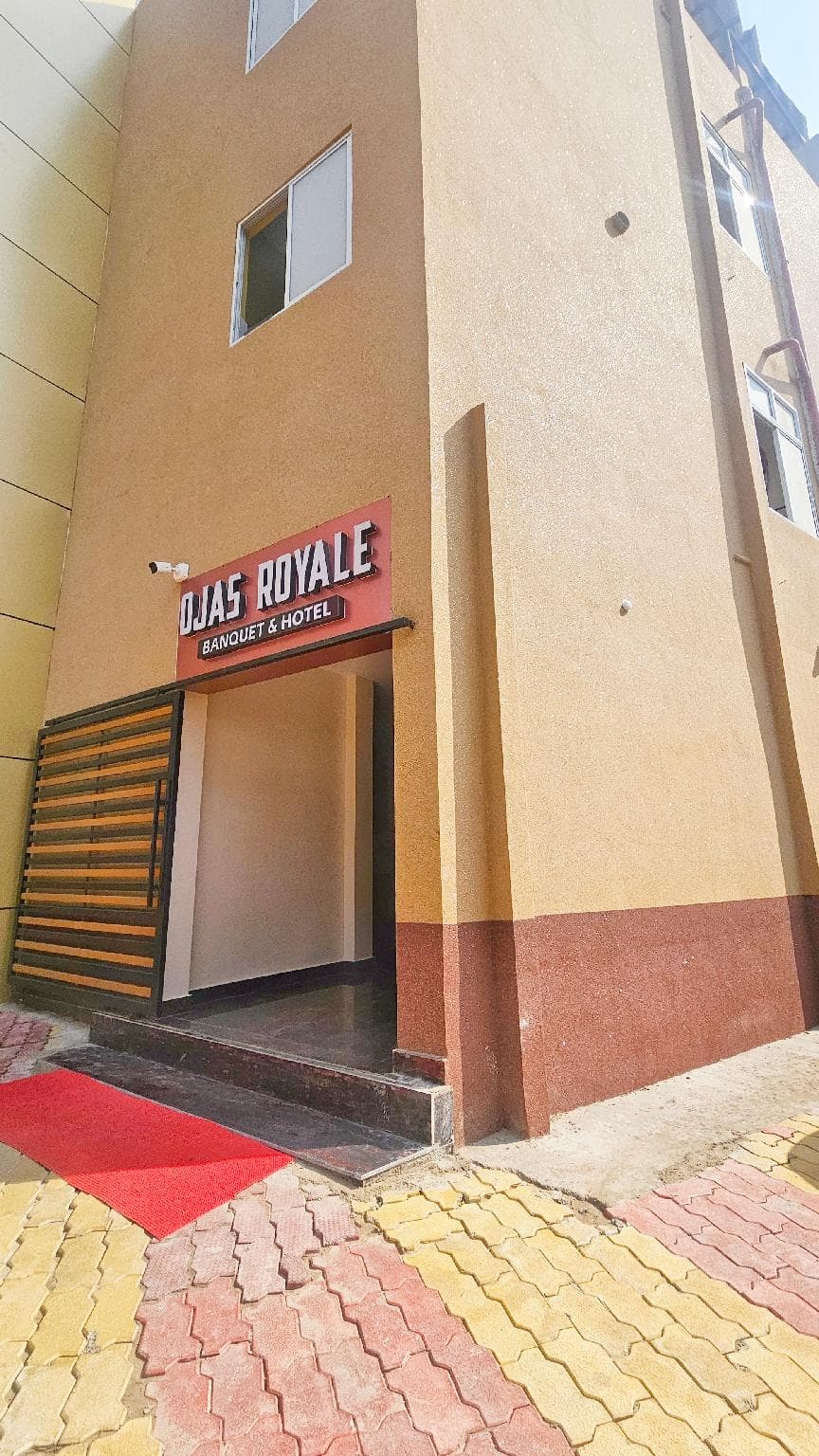 Ojas Royale - Banquet and Hotel photo 5