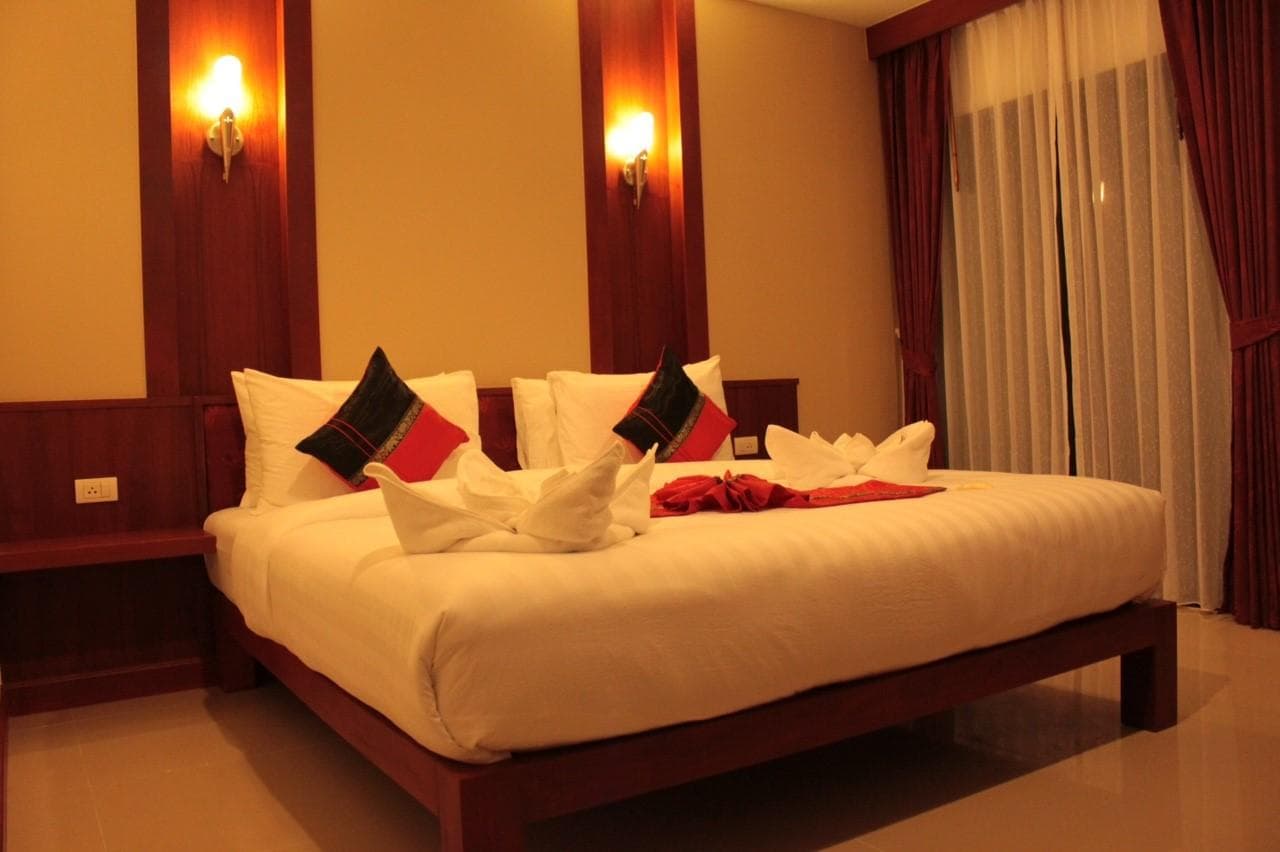 Patong Hemingways Hotel photo 5