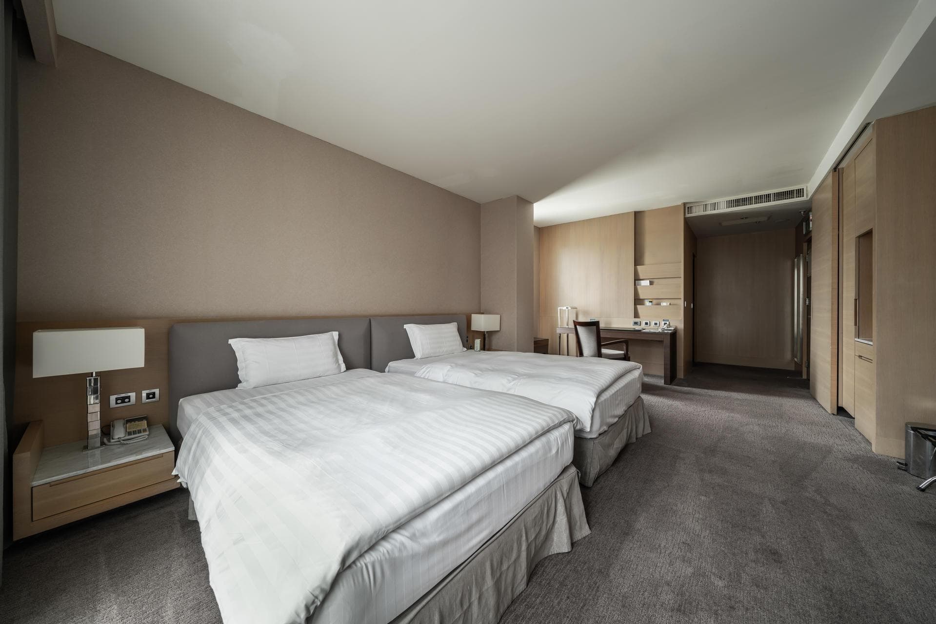 Taipung Suites Hotel photo 2
