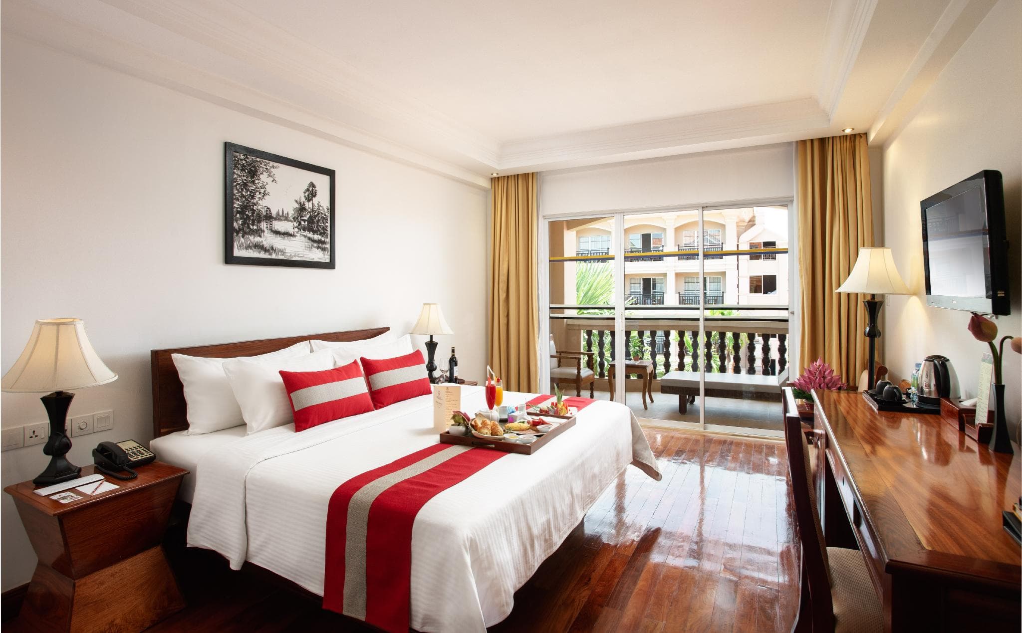 Hotel Somadevi Angkor Resort & Spa photo 3